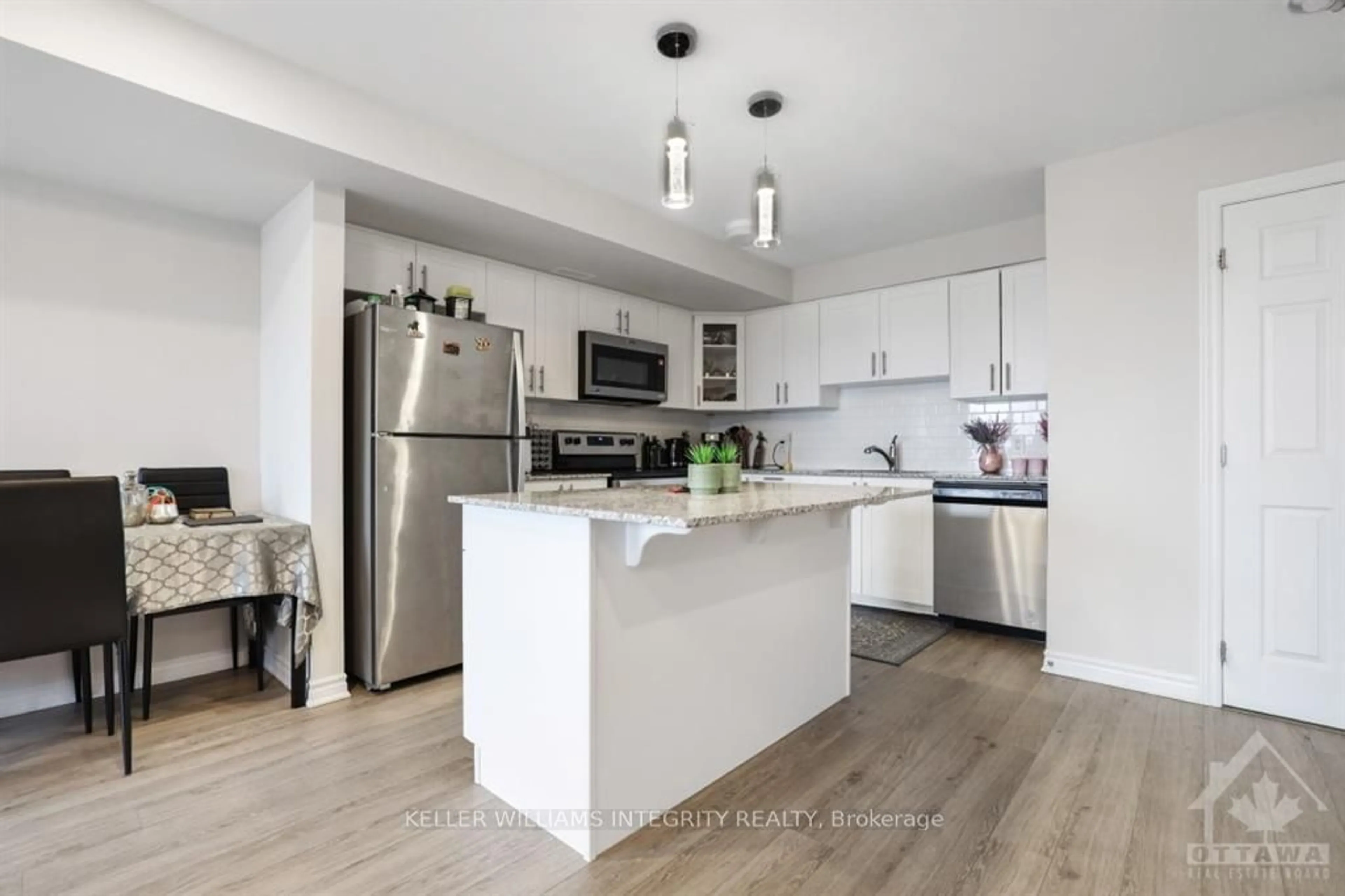 Open concept kitchen for 220 PILOT, Kanata Ontario K2S 1B6