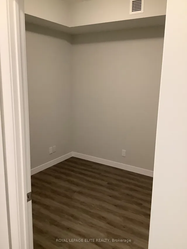Additional property image - 15 QUEEN St Unit 1301
