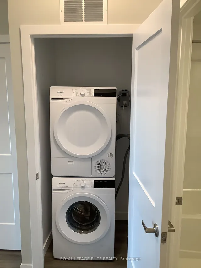 Additional property image - 15 QUEEN St Unit 1301