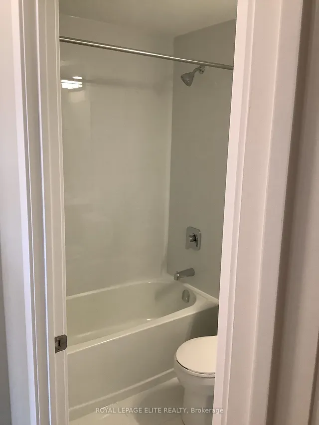 Additional property image - 15 QUEEN St Unit 1301
