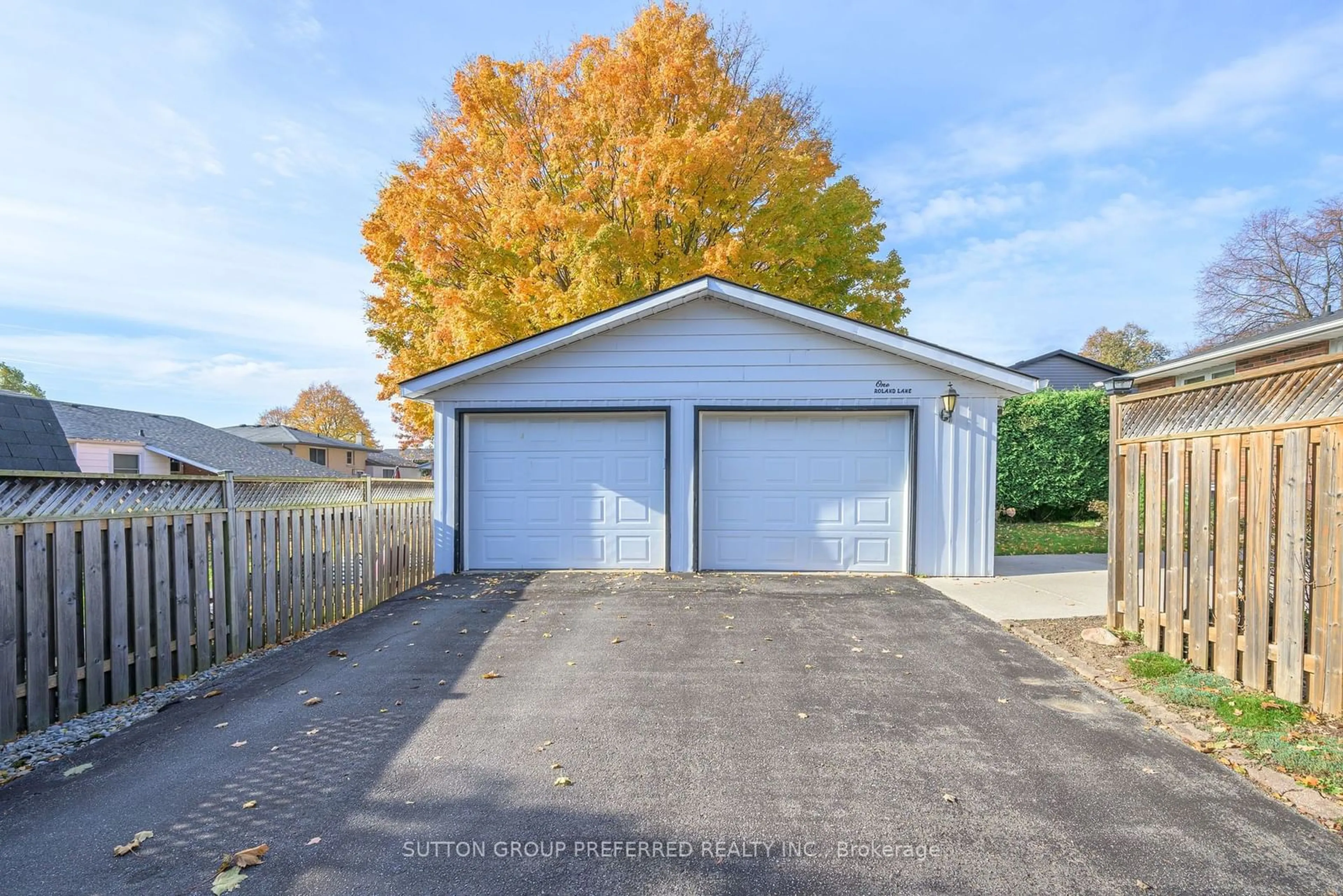 Indoor garage, not visible floor for 1 Roland Lane, London Ontario N5X 1E9