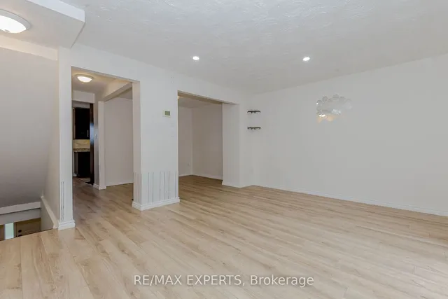 Additional property image - 34 Bow Valley Dr Unit 9