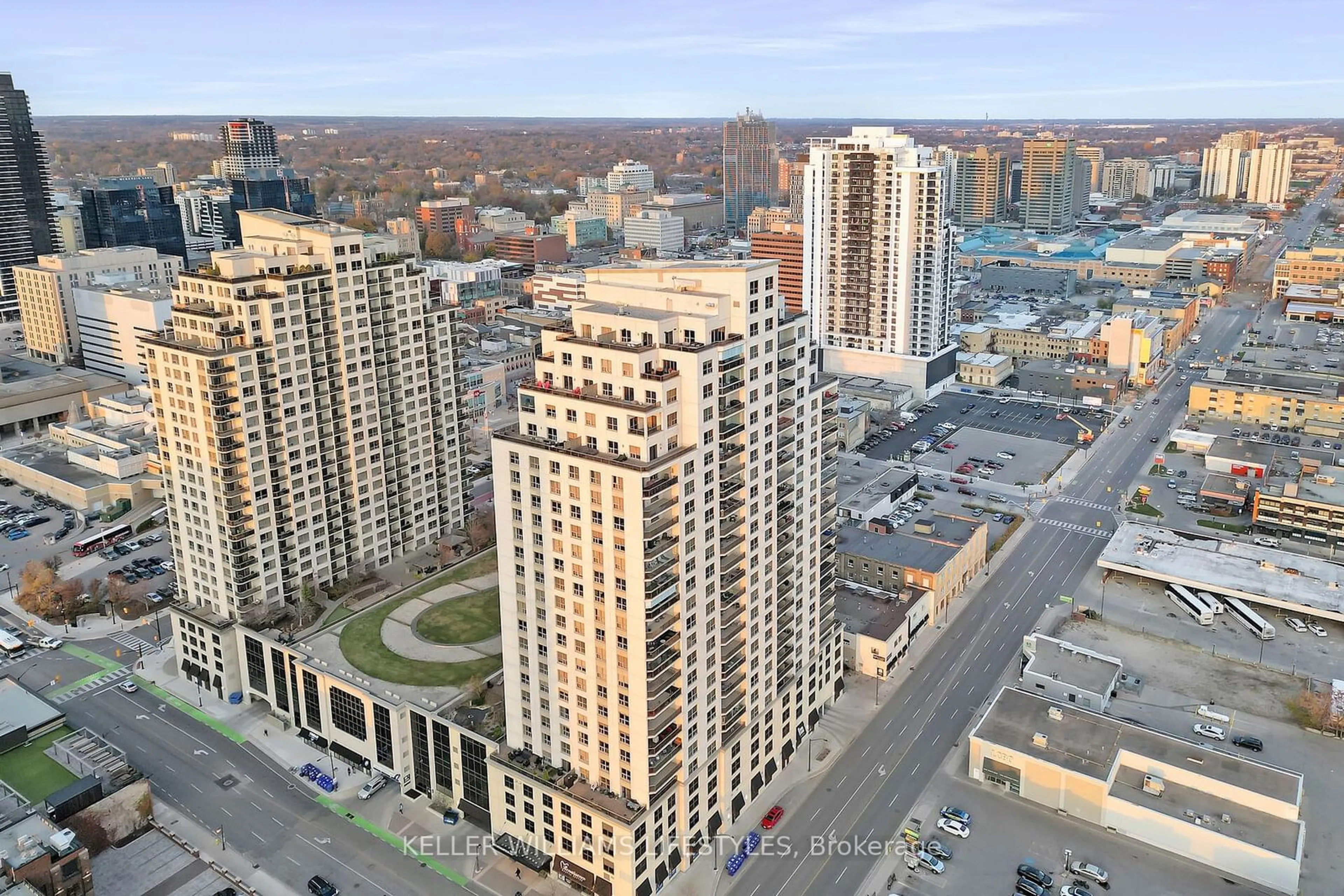 A pic from exterior of the house or condo, the view of city buildings for 330 Ridout St #908, London Ontario N6A 0A7