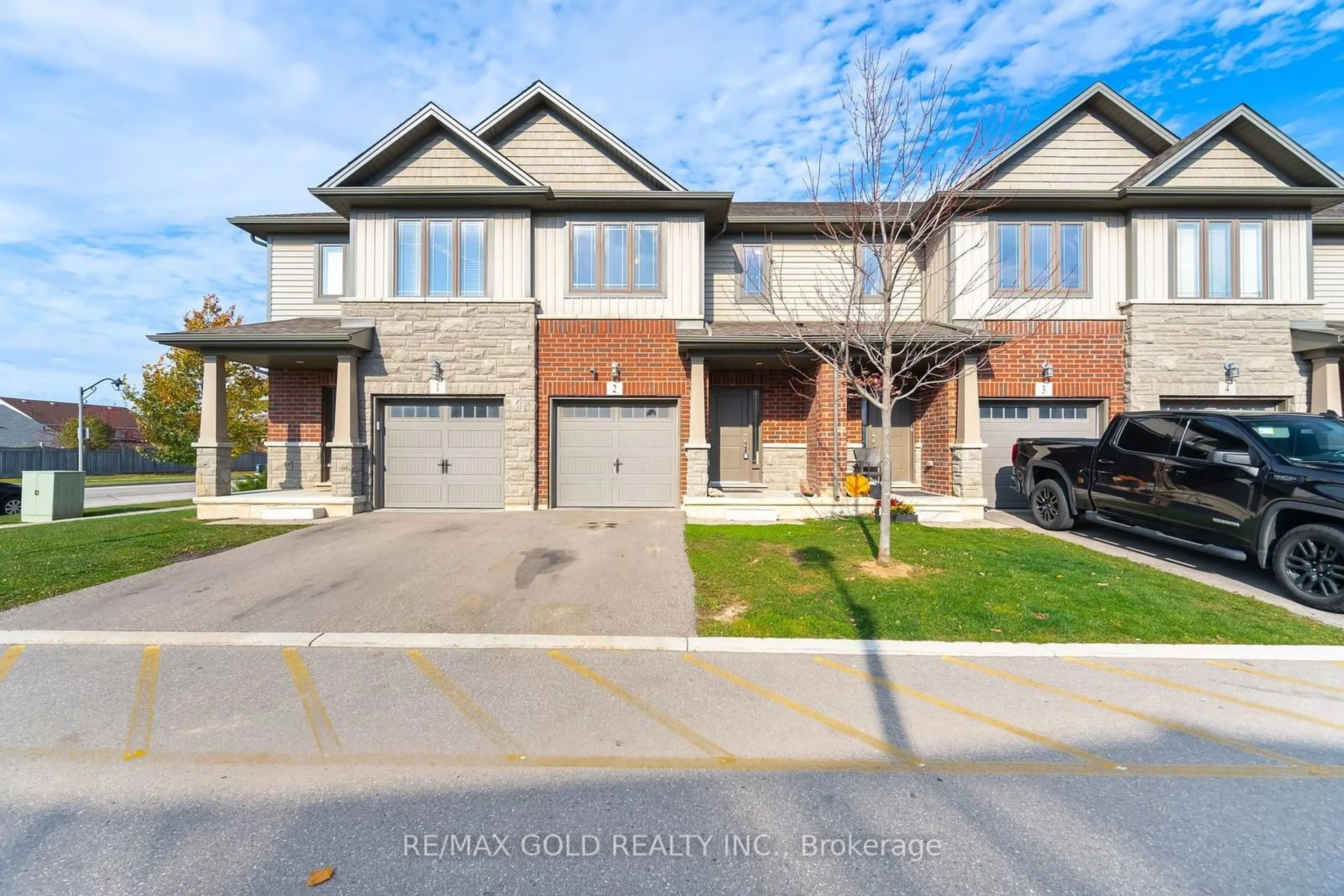 A pic from exterior of the house or condo, the street view for 77 Diana Ave #2, Brantford Ontario N3T 0R6