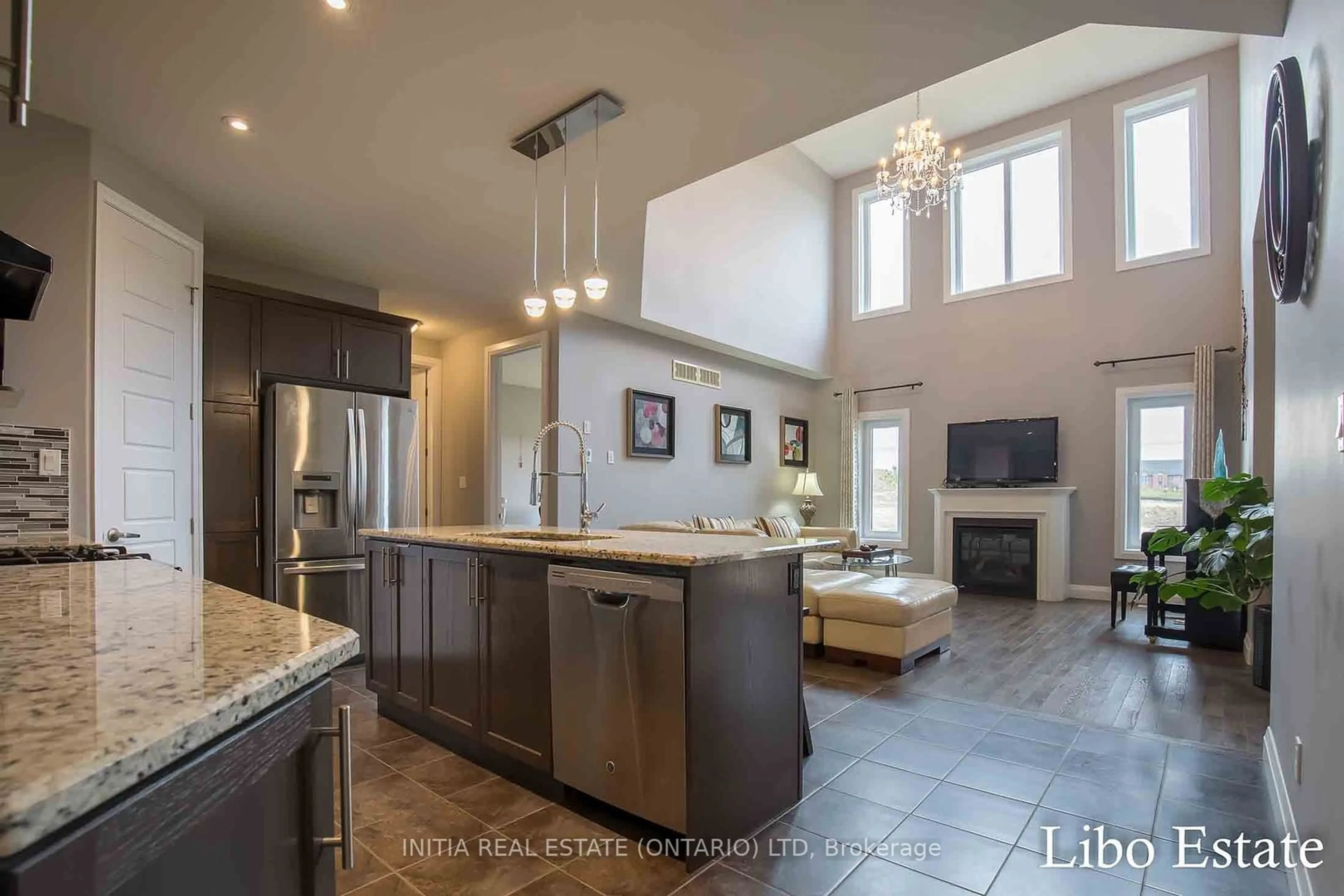 Open concept kitchen for 753 Kleinburg Dr, London Ontario N5X 3Z1