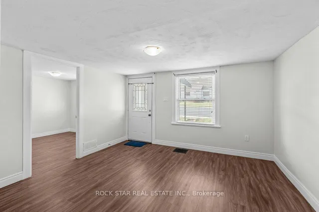 Additional property image - 937 Garth St