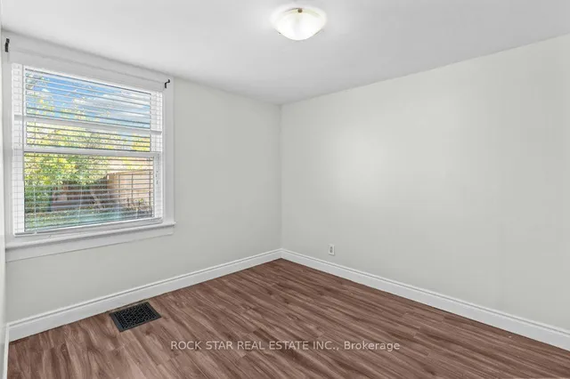 Additional property image - 937 Garth St