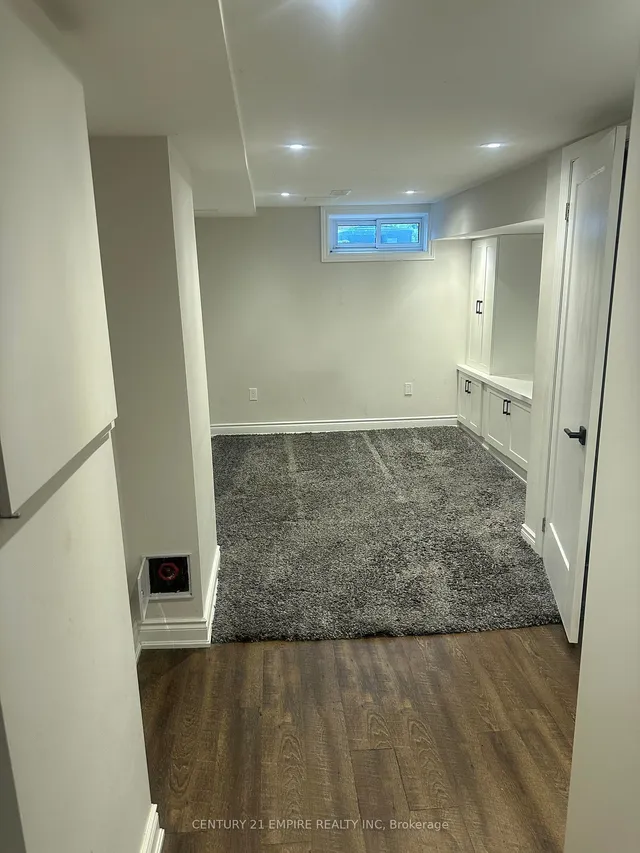 Additional property image - 11 Colmar Pl Unit 5