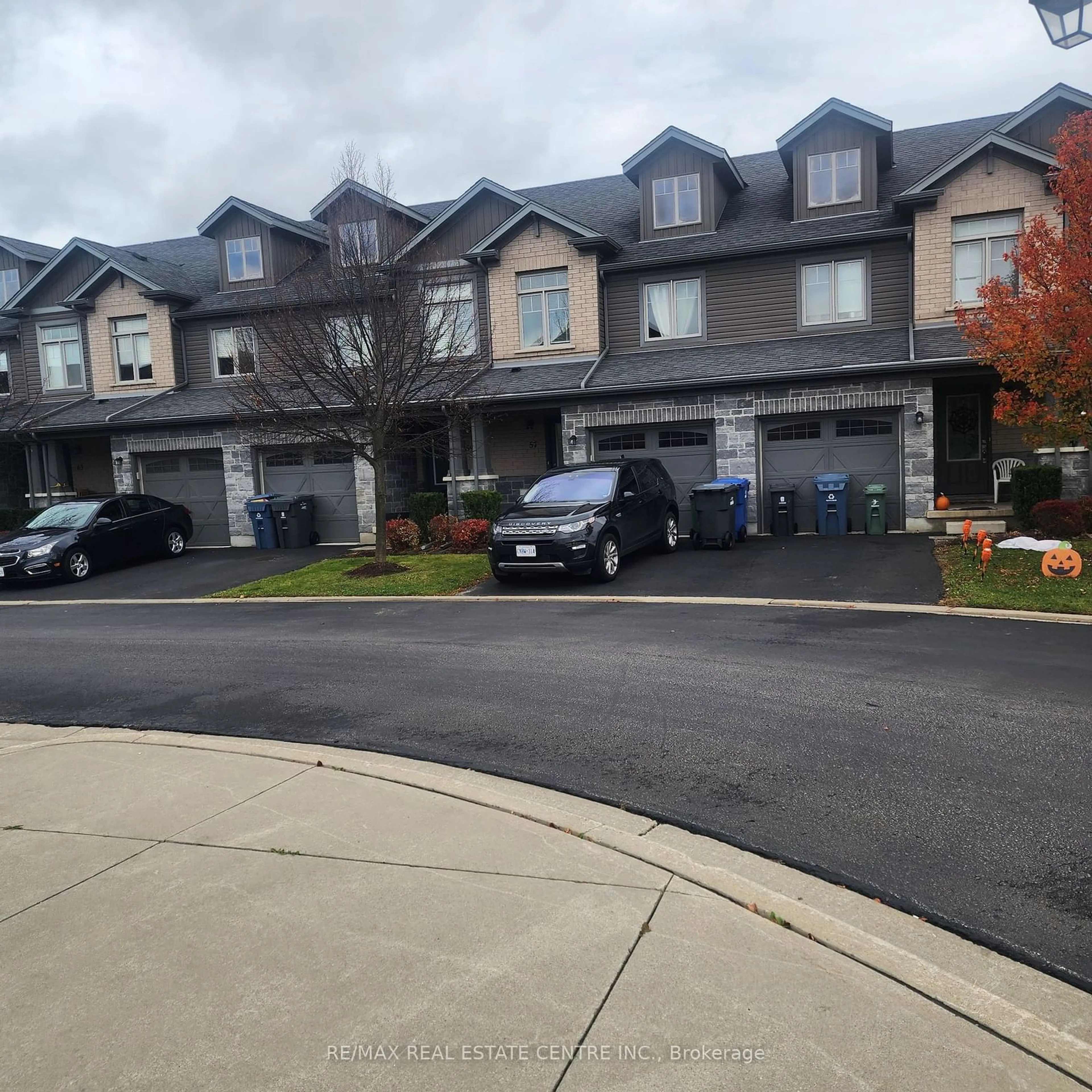 A pic from exterior of the house or condo, the street view for 57 Arlington Cres, Guelph Ontario N1L 0K9