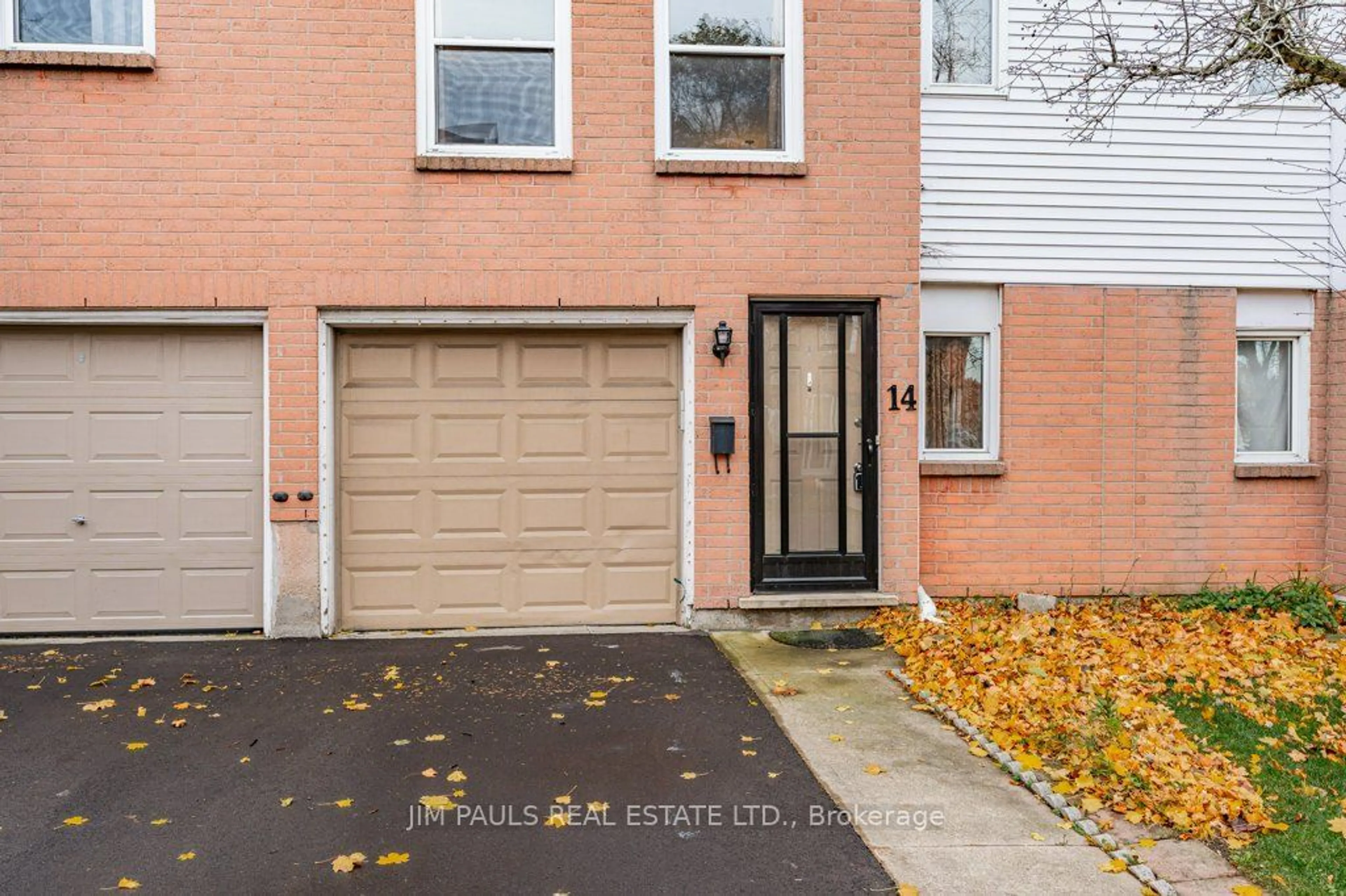 A pic from exterior of the house or condo, the street view for 1255 Upper Gage Ave #14, Hamilton Ontario L8W 3C7