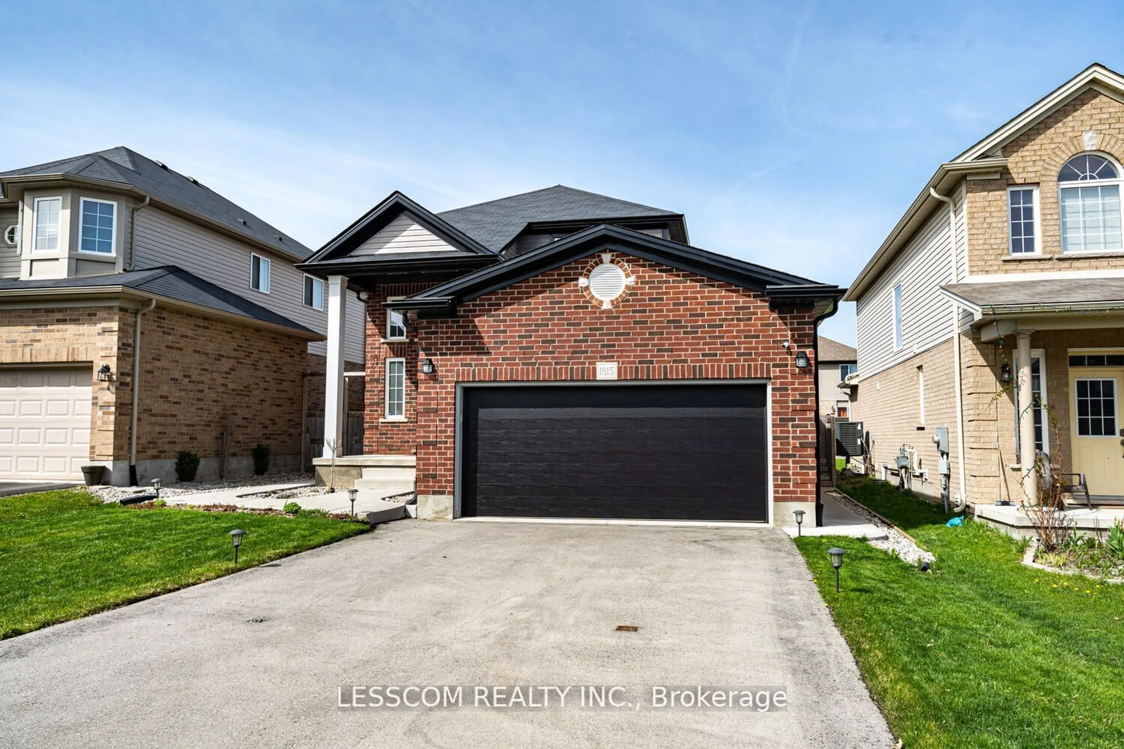 Frontside or backside of a home, the street view for 1815 Brown Dr, London Ontario N6G 5B4