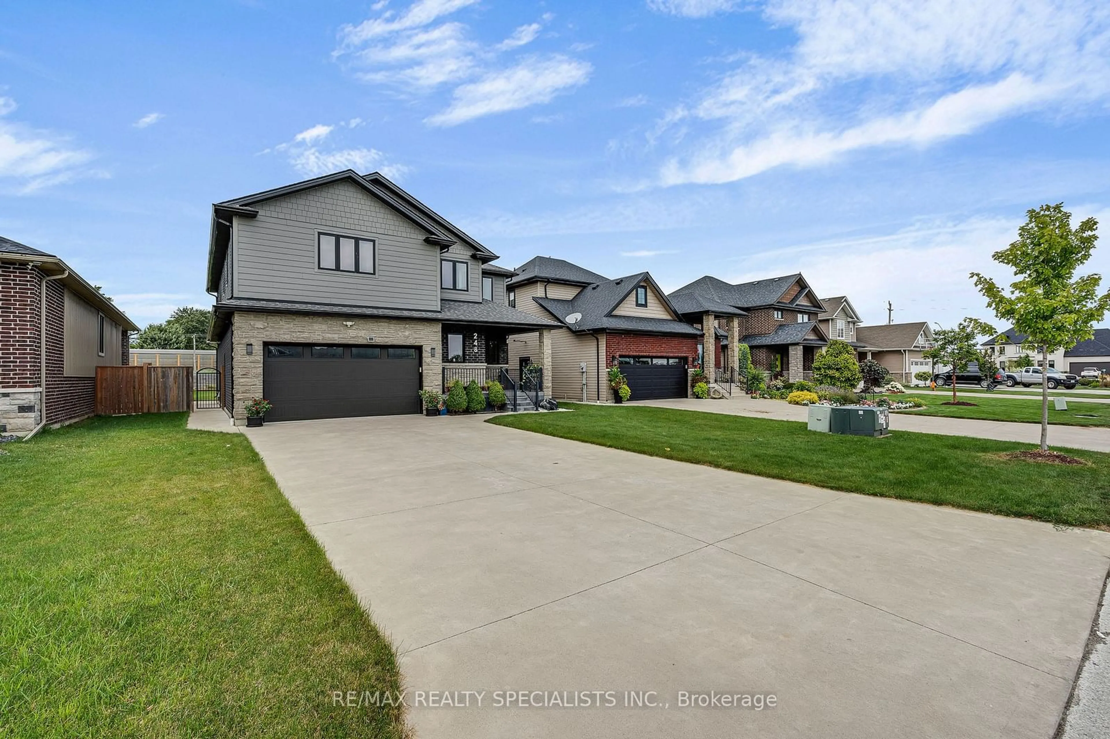 Frontside or backside of a home, the street view for 248 Summer St, Windsor Ontario N0R 1A0