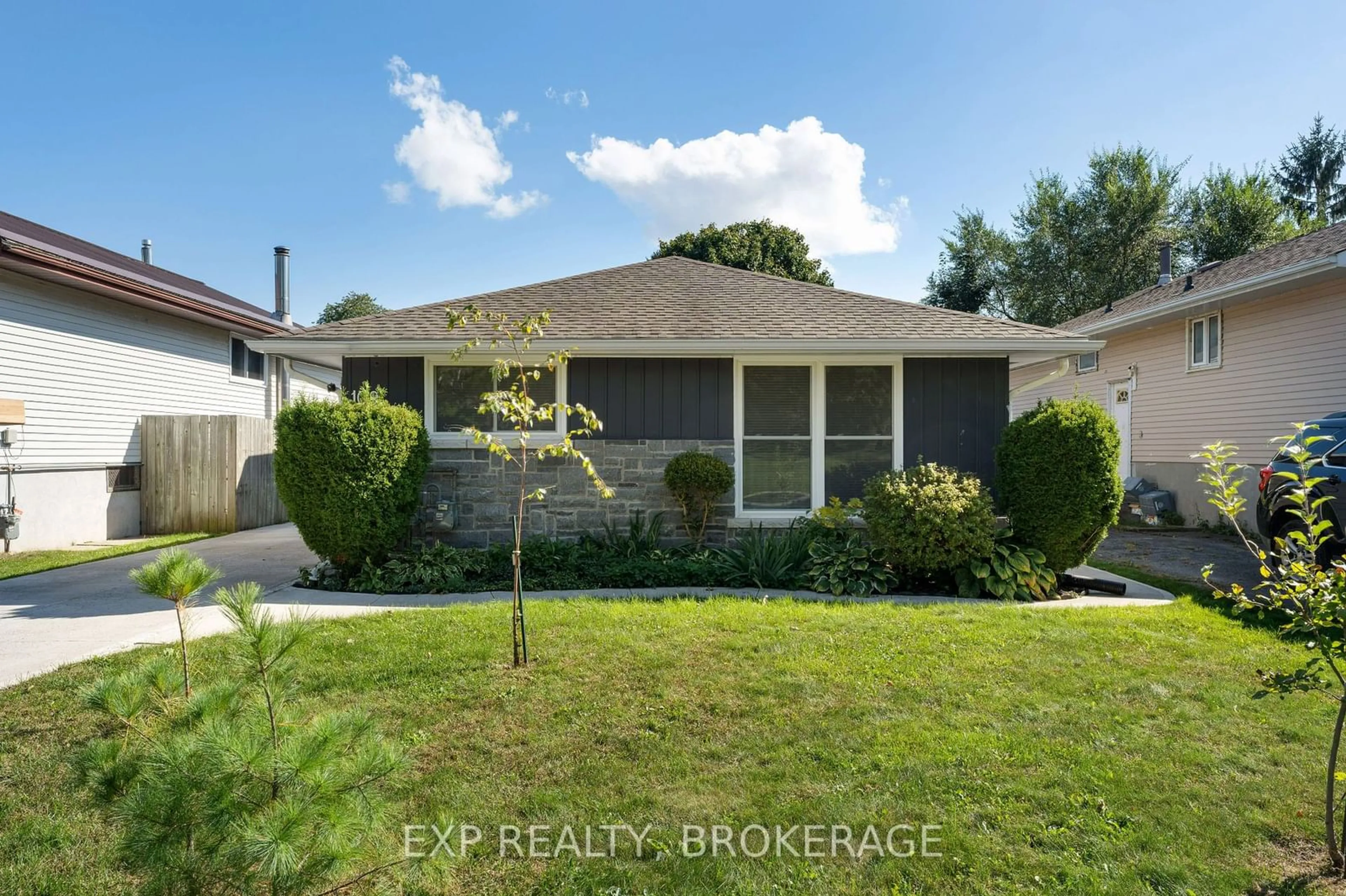 Frontside or backside of a home, the fenced backyard for 109 VIRGINIA St, Kingston Ontario K7K 5Y3