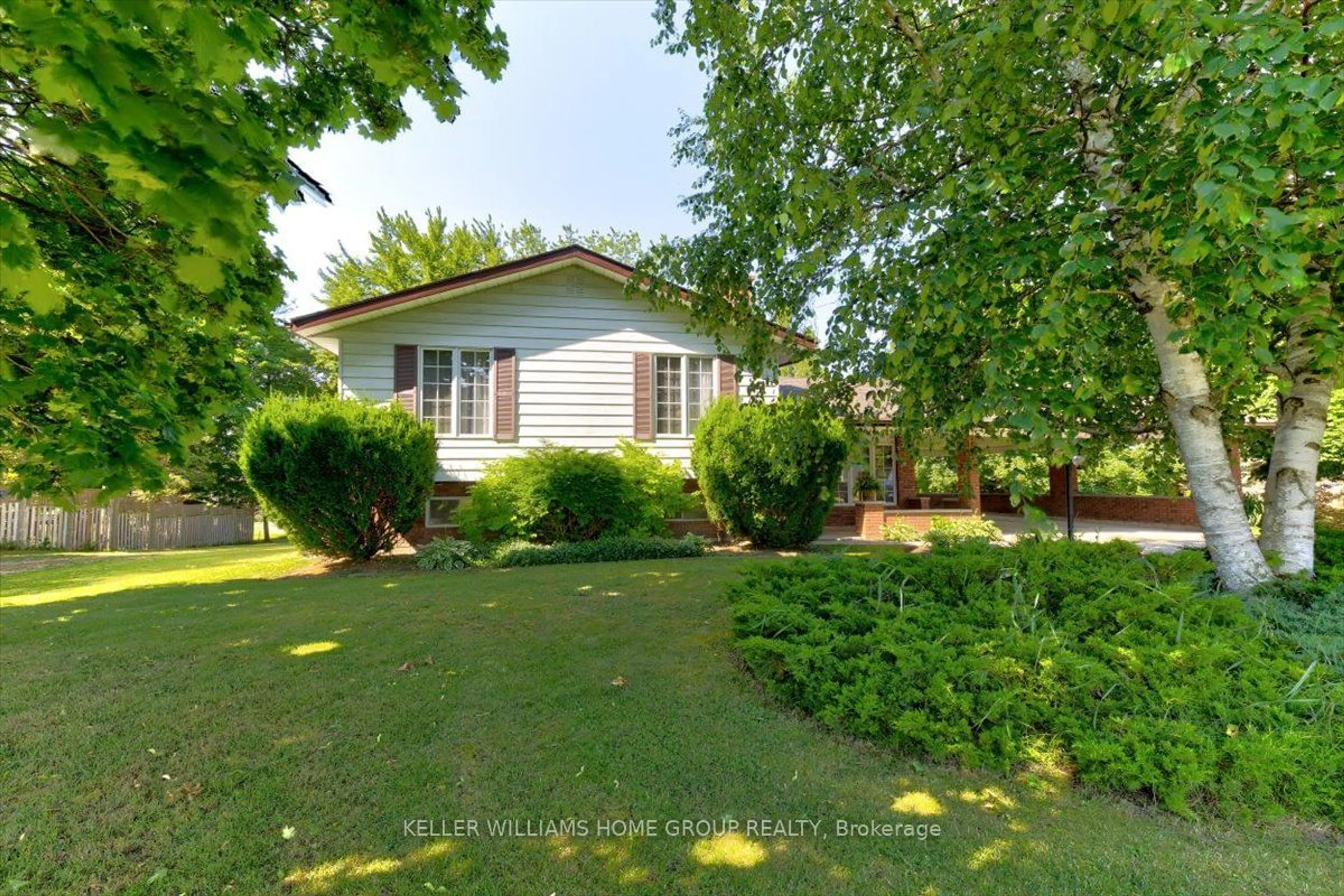 Frontside or backside of a home, cottage for 5339 Highway 9, Minto Ontario N0G 1M0