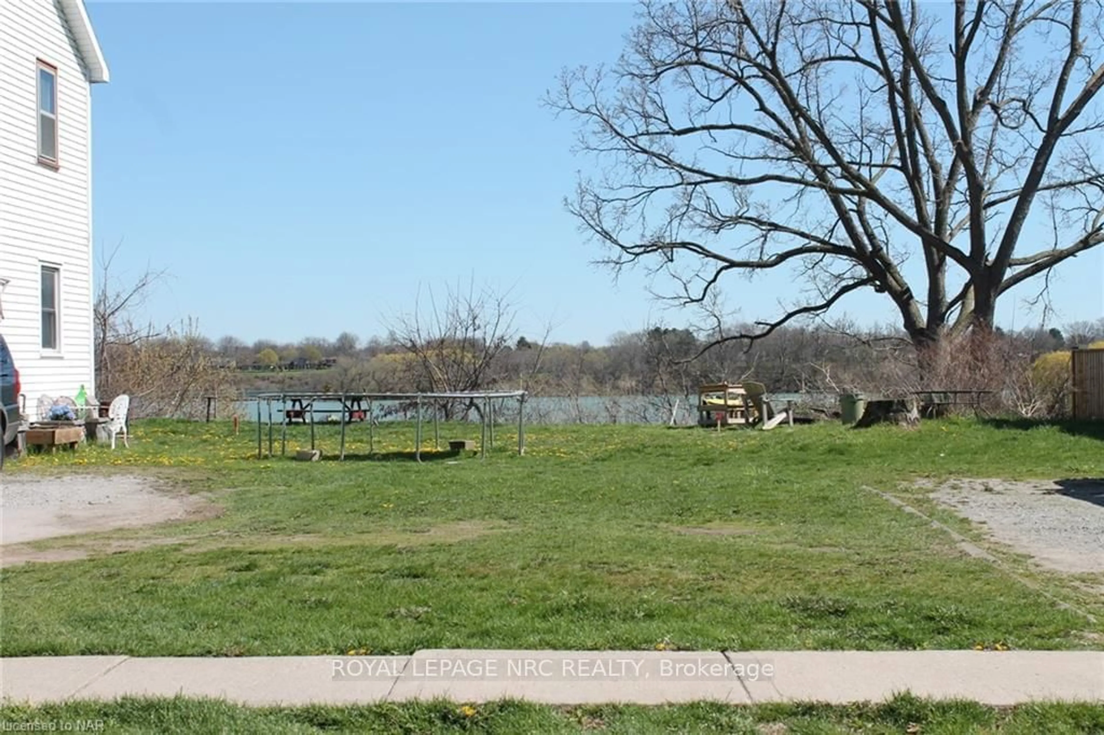 Patio, the fenced backyard for 115A MAIN St, St. Catharines Ontario L2N 4V3