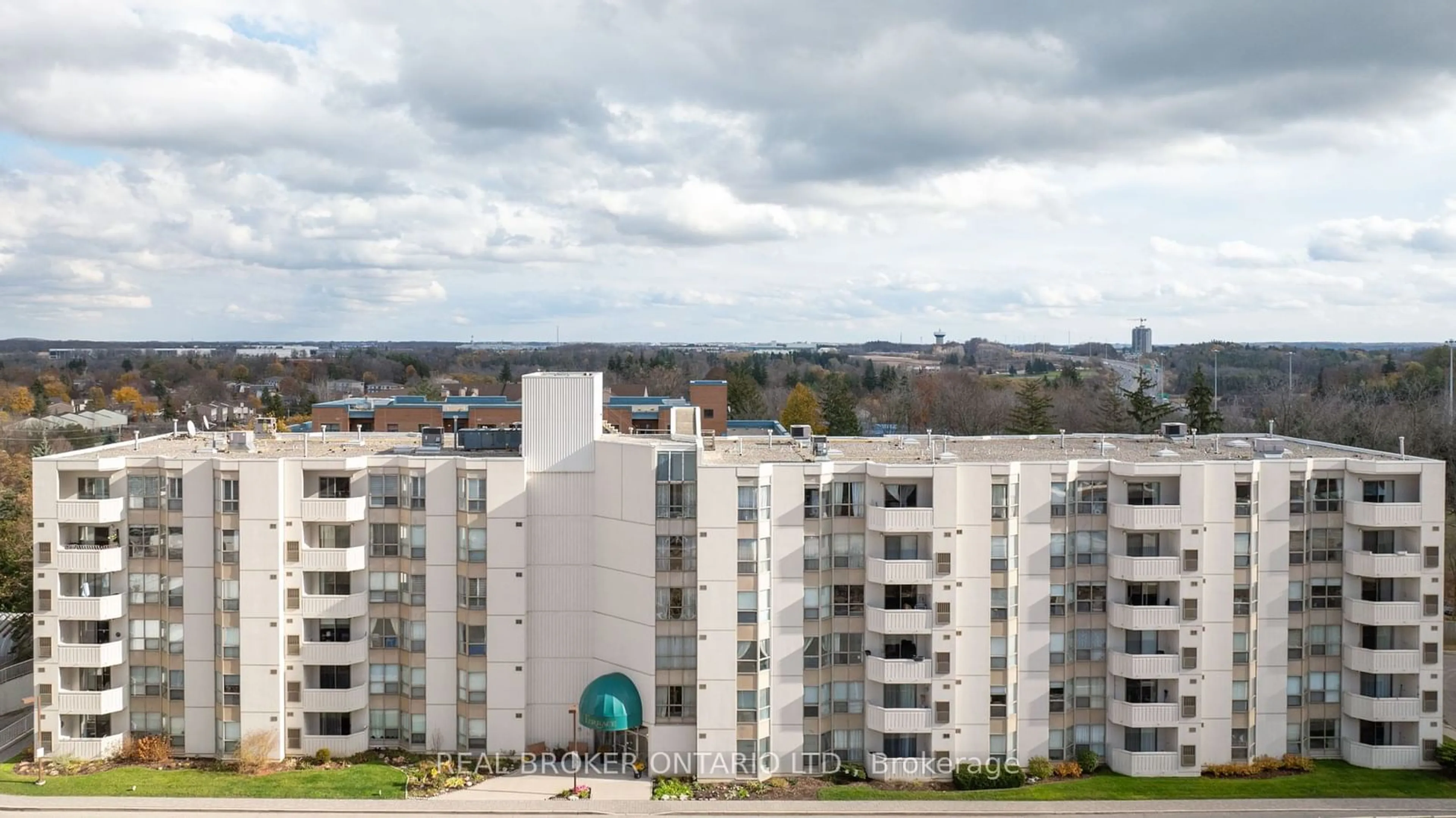 A pic from exterior of the house or condo, the front or back of building for 3267 King St #PH #7, Kitchener Ontario N2A 4A4