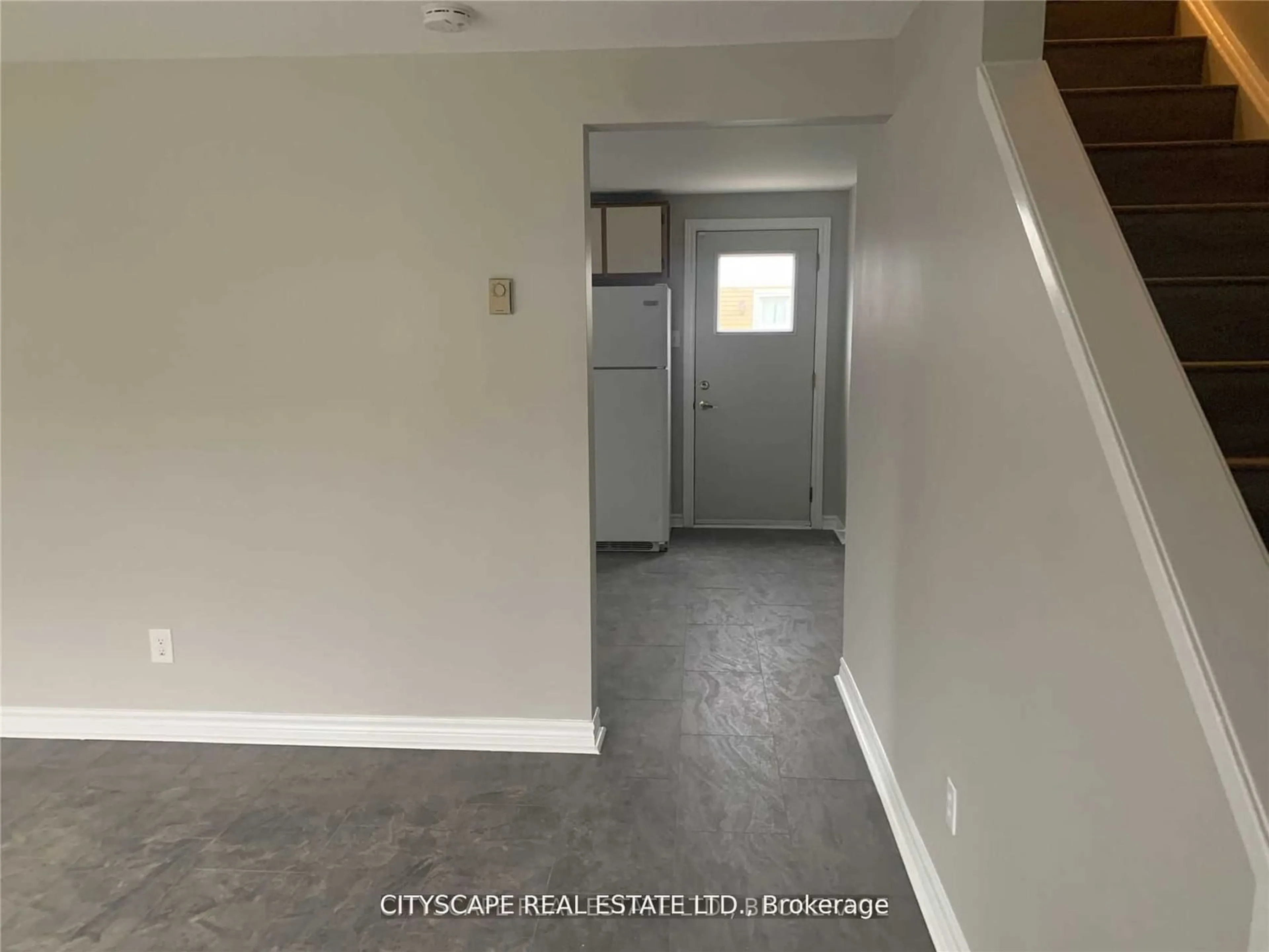 Indoor entryway, unknown floor for 20 Mayfield Ave #8, Waterloo Ontario N2J 4M5