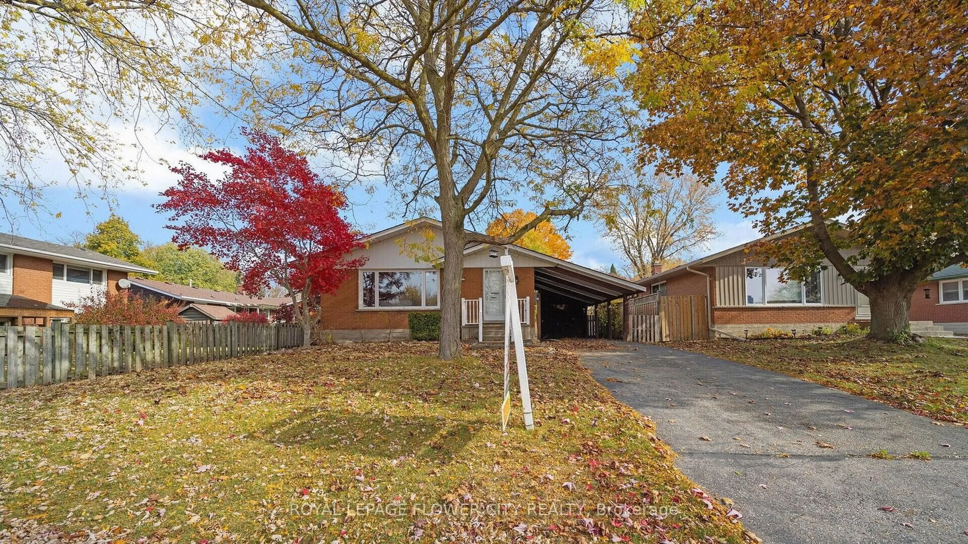 Frontside or backside of a home, the street view for 212 Carter Ave, Waterloo Ontario N2J 3K6