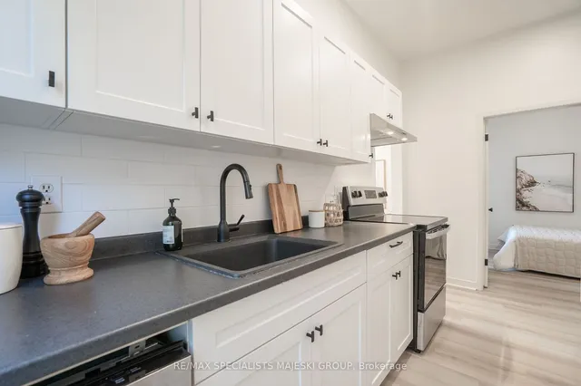Additional property image - 180 Wood St