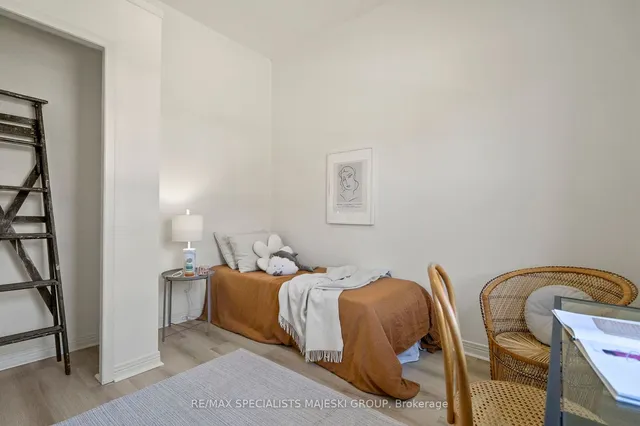 Additional property image - 180 Wood St