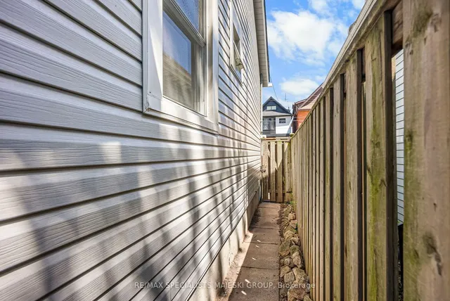 Additional property image - 180 Wood St