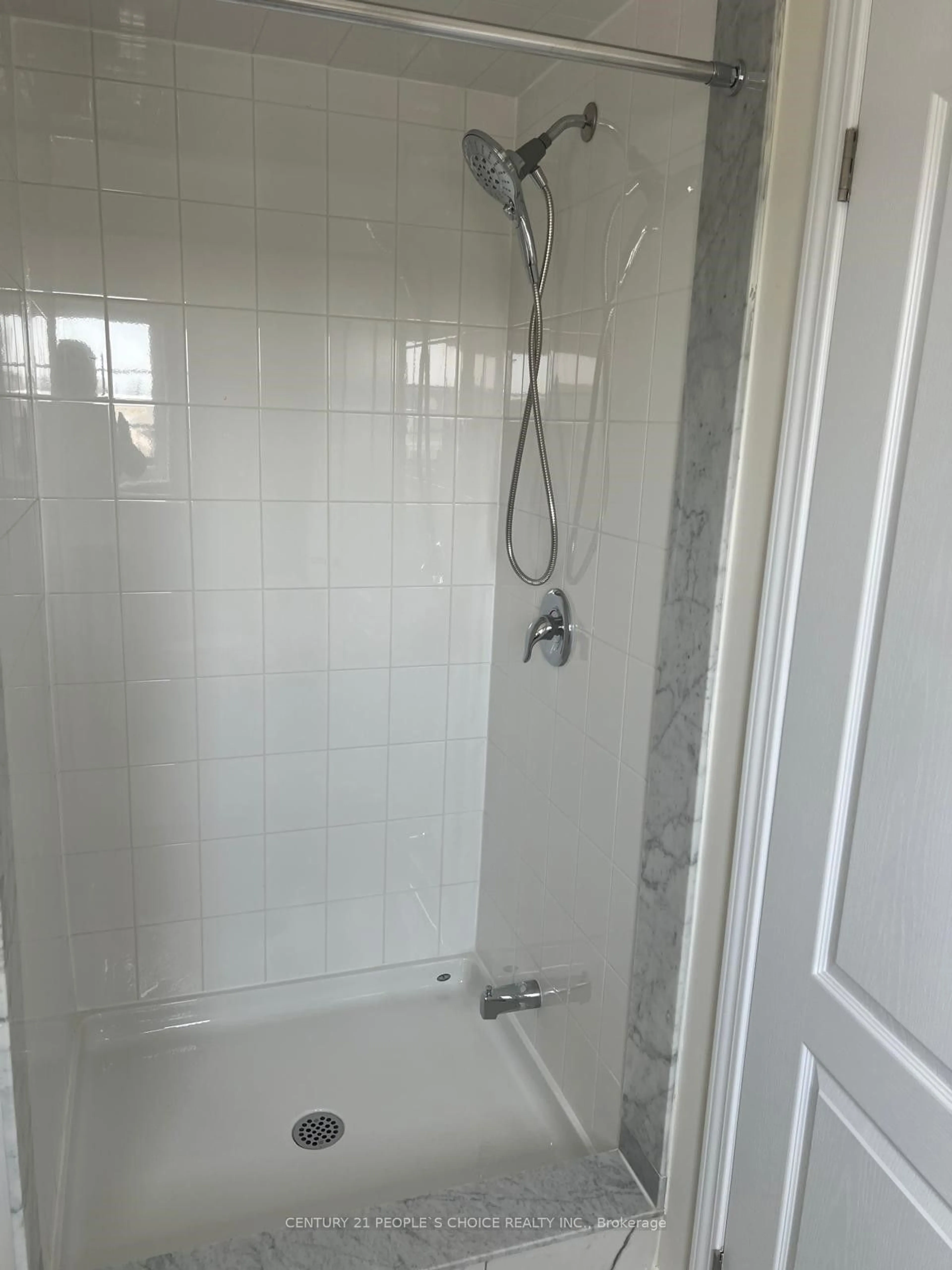 Bathroom, not visible floor for 4 Baskett St, Brantford Ontario N3T 5L5