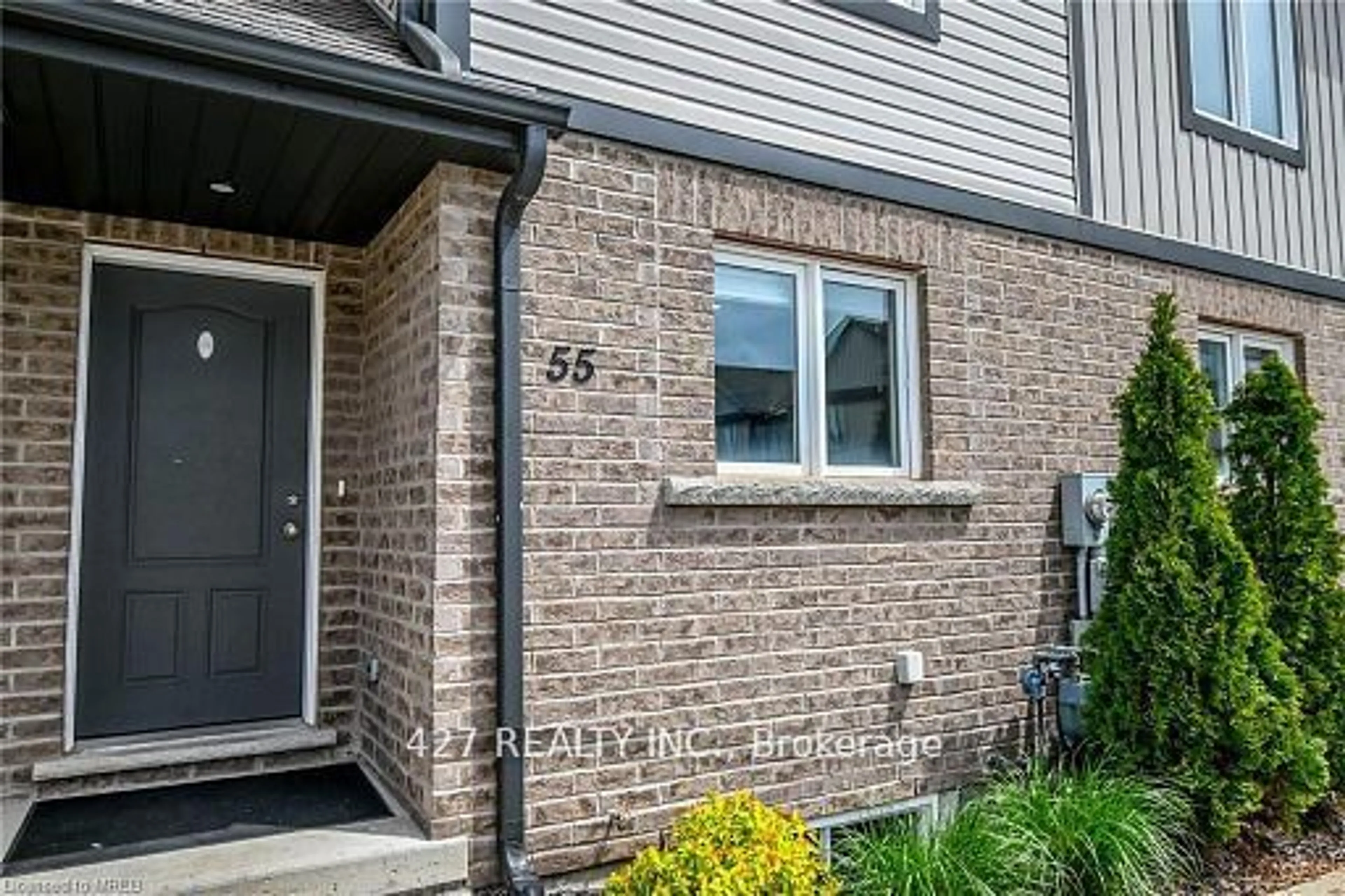 A pic from exterior of the house or condo, cottage for 7768 Ascot Circ #55, Niagara Falls Ontario L2H 3P9