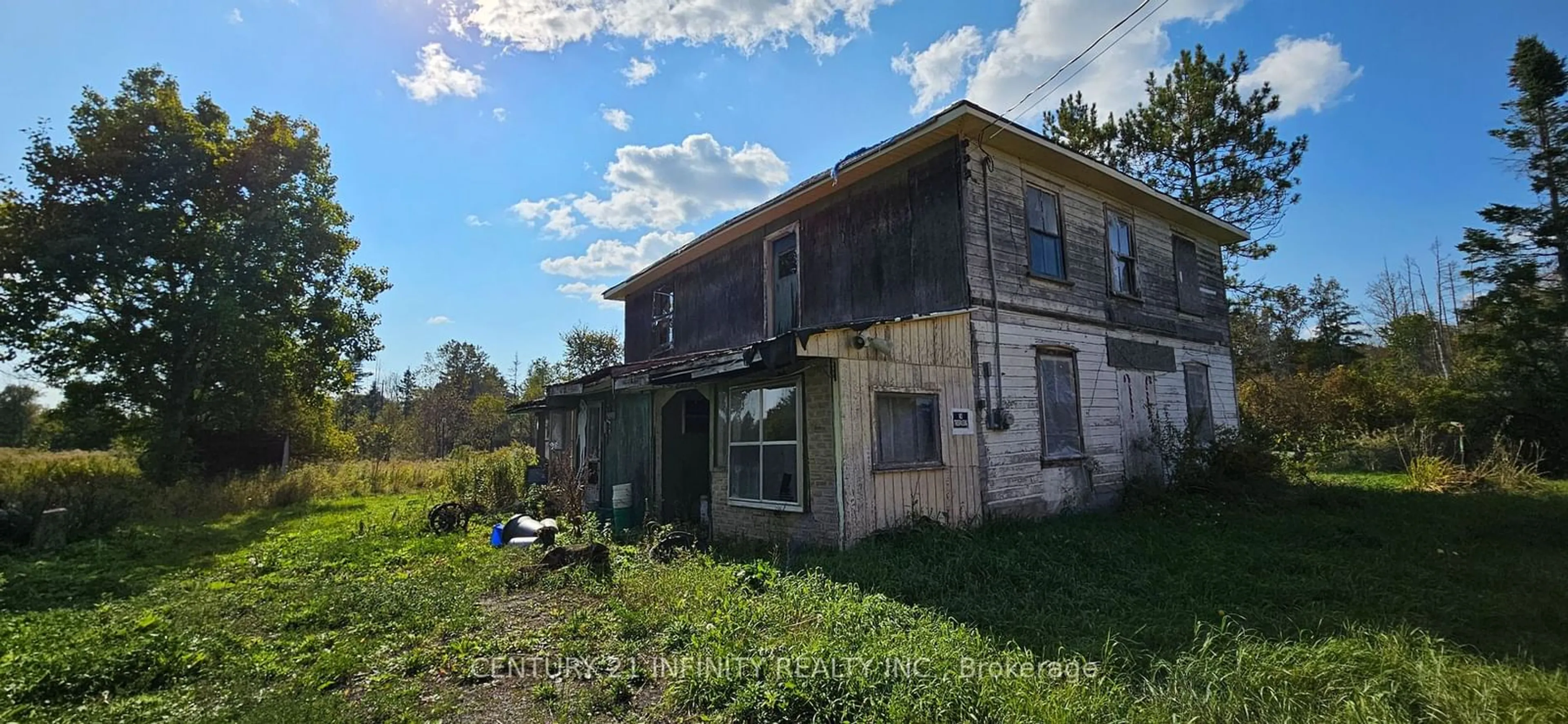 Frontside or backside of a home, the front or back of building for 8538 Old Hastings Rd, Tudor & Cashel Ontario K0K 1Y0