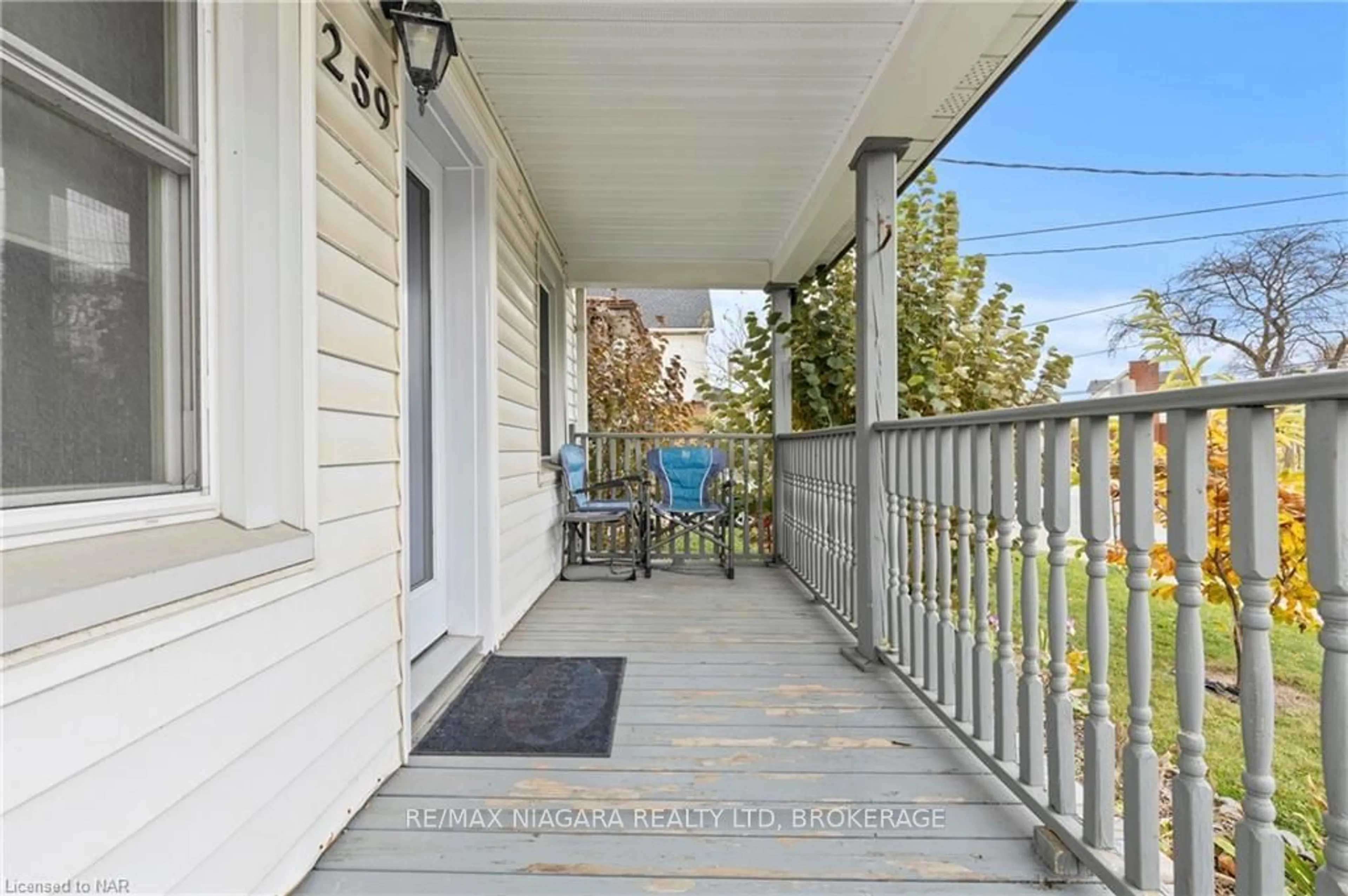 Patio, cottage for 259 NIAGARA St, St. Catharines Ontario L2M 4V5