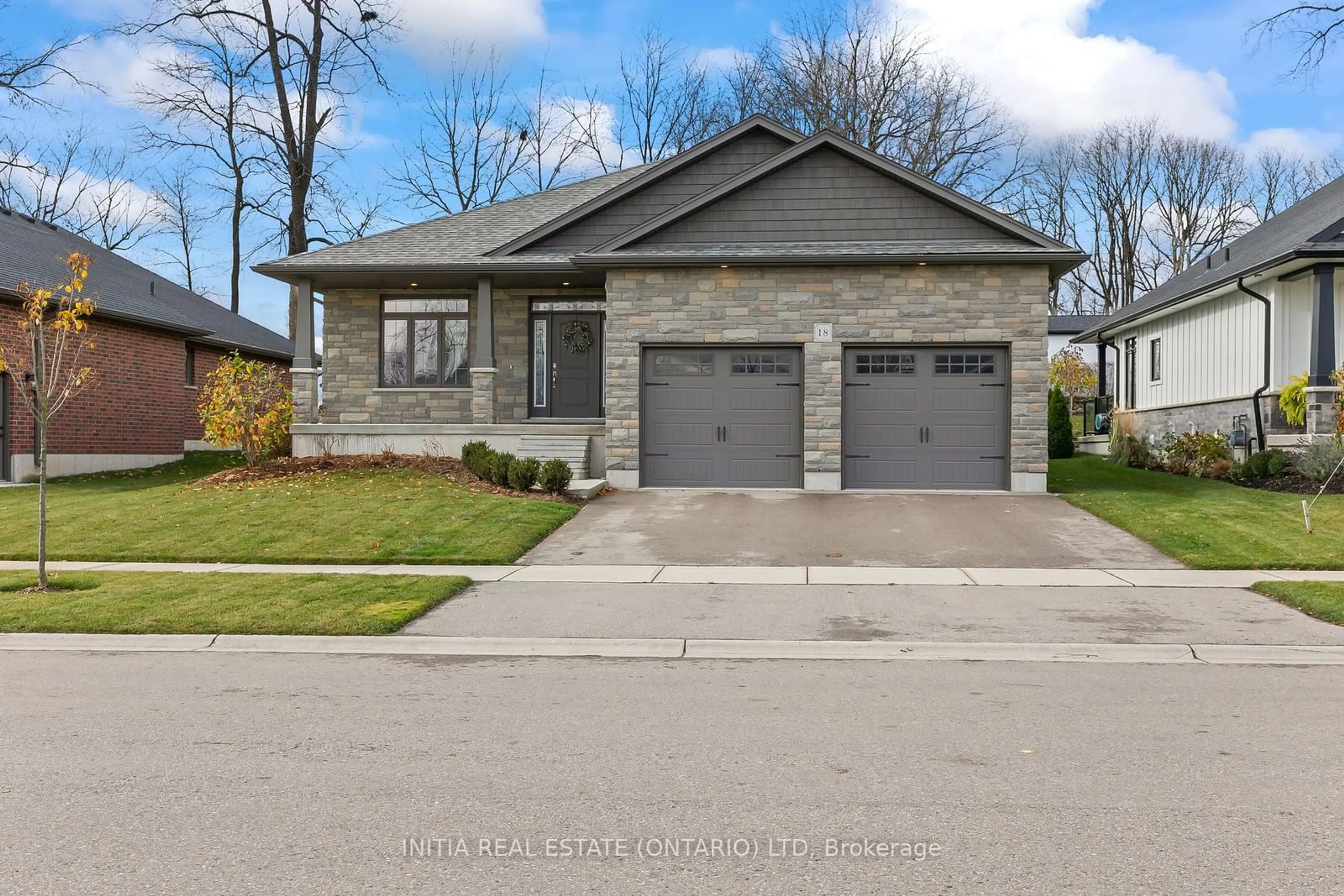 Home with brick exterior material for 18 Wilson Crt, St. Marys Ontario N4X 0B6