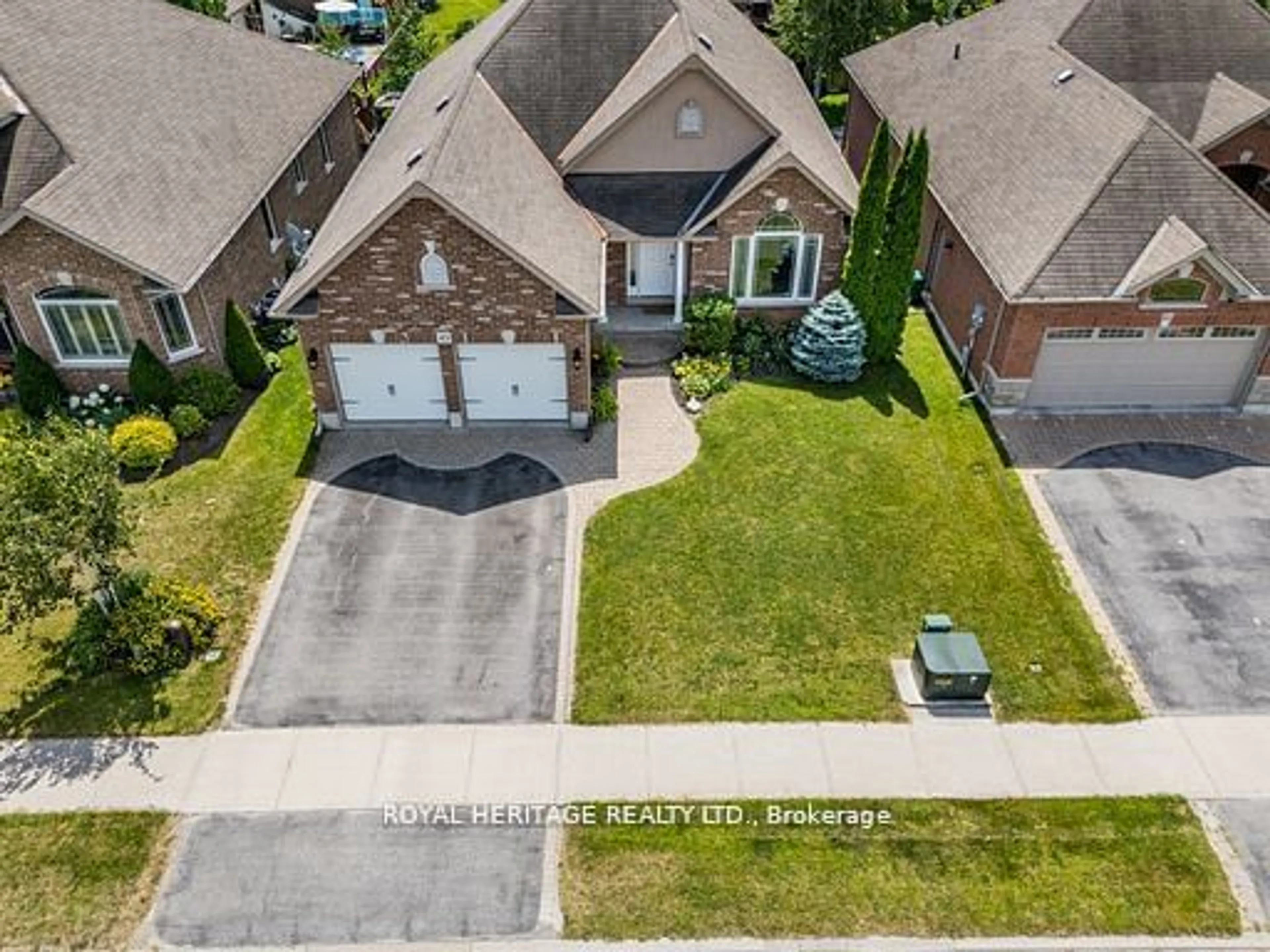 Frontside or backside of a home, the street view for 43 Mcdougall Dr, Belleville Ontario K8N 4Z5