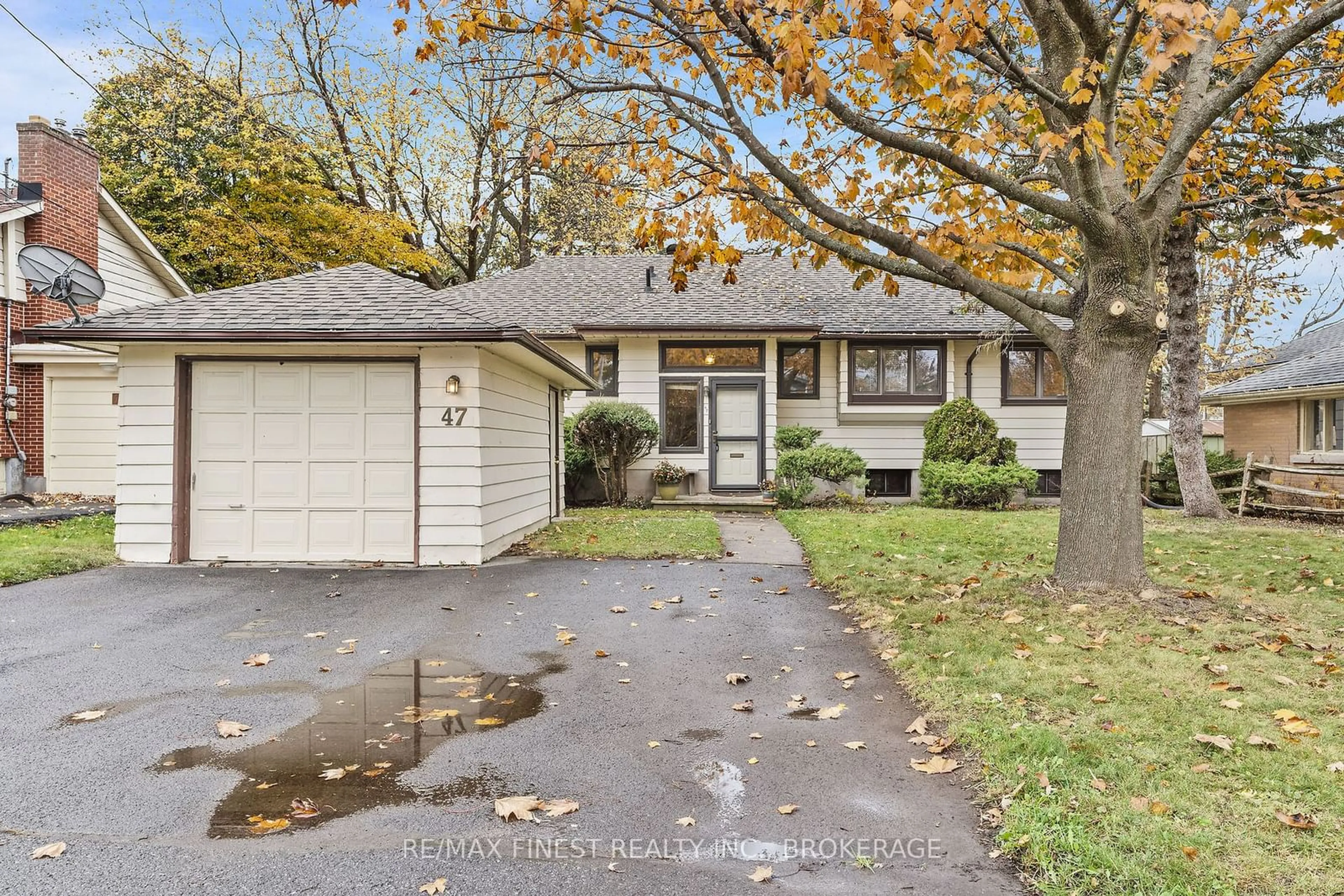 A pic from exterior of the house or condo, the street view for 47 Jorene Dr, Kingston Ontario K7M 3X5