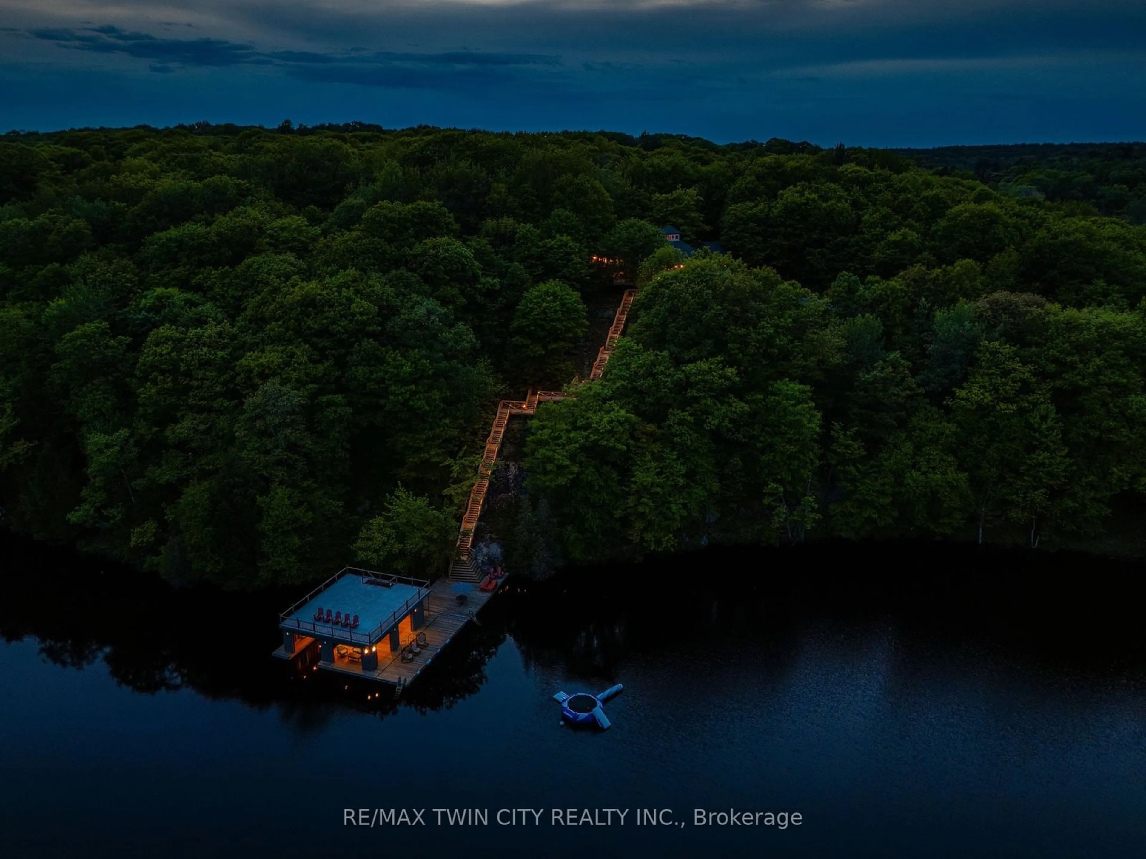 A pic from exterior of the house or condo, lake for 1010 North Dr, Muskoka Lakes Ontario P0B 1G0