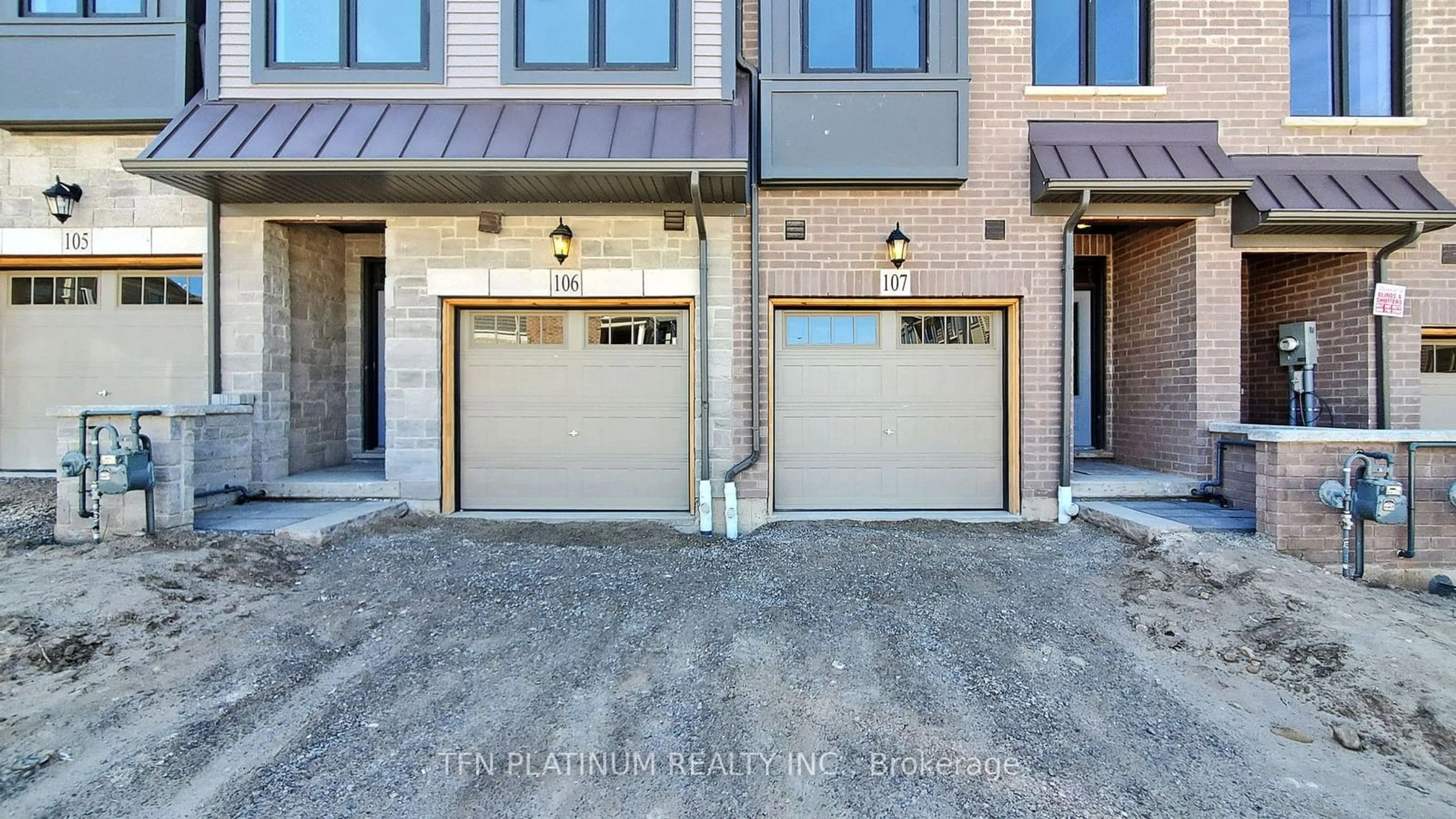 Indoor garage, carpet floors for 10 Birmingham Dr #106, Cambridge Ontario N1R 0C6