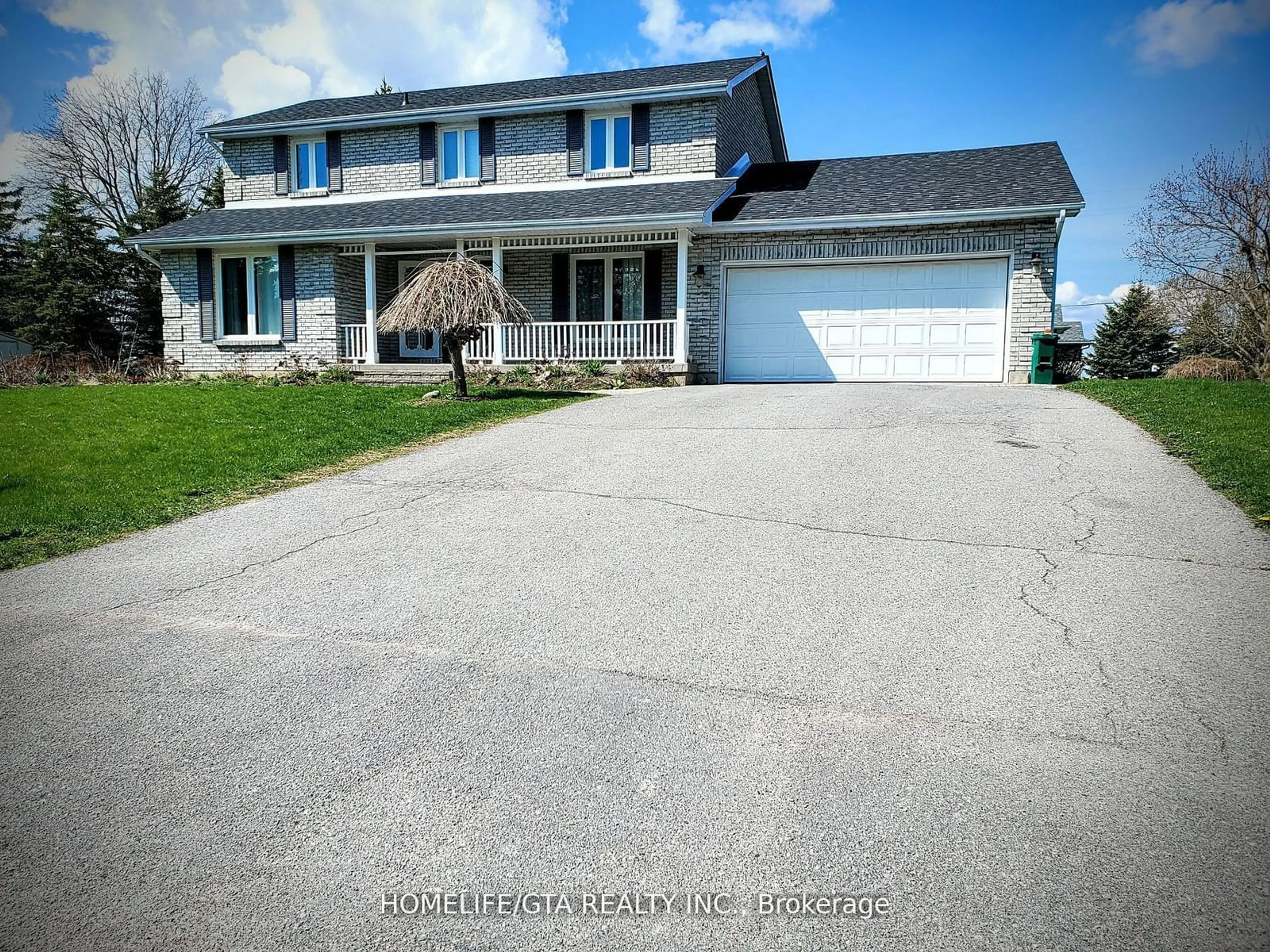 Frontside or backside of a home, the street view for 8 Kaiser Crt, Belleville Ontario K8P 5G3