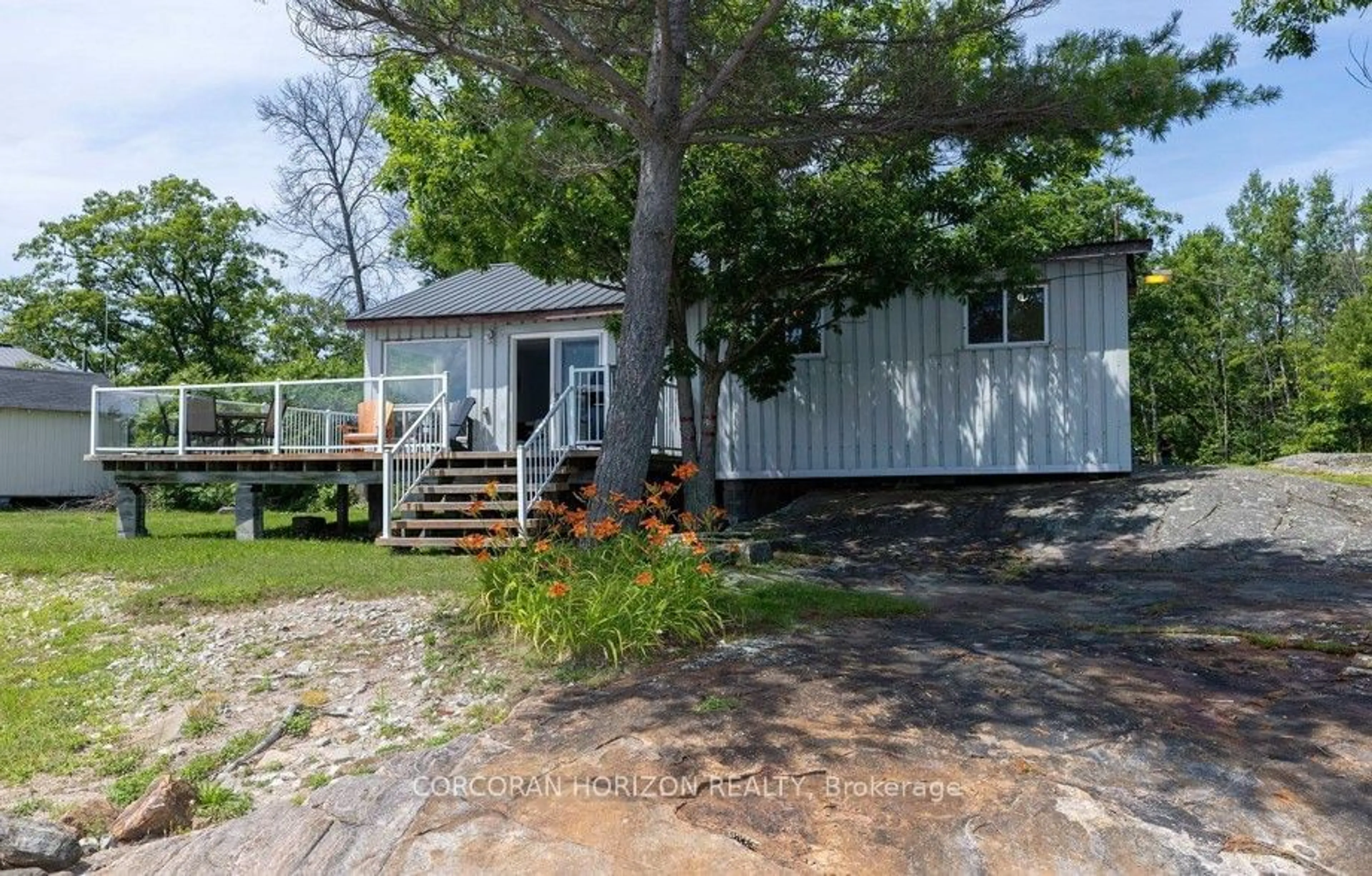 Shed for 64 Wolverine Beach Rd, Georgian Bay Ontario L0K 1S0