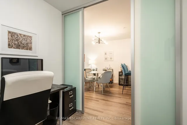 Additional property image - 467 Charlton Ave Unit 101