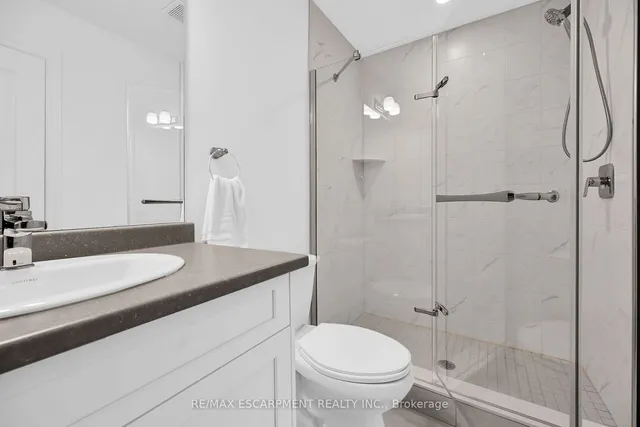 Additional property image - 61 Soho St Unit 42