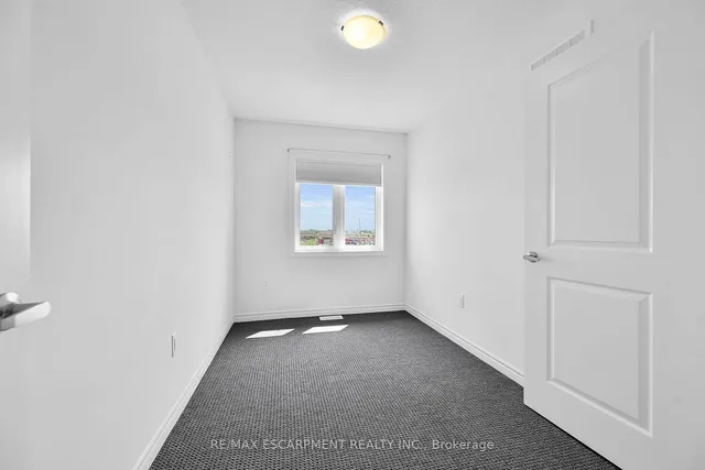 Additional property image - 61 Soho St Unit 42