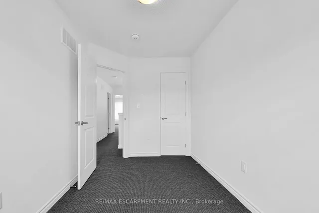 Additional property image - 61 Soho St Unit 42