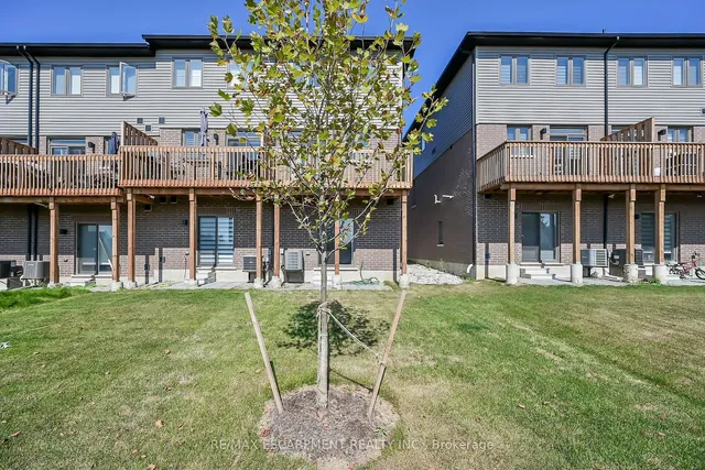 Additional property image - 61 Soho St Unit 42