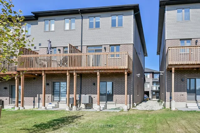 Additional property image - 61 Soho St Unit 42