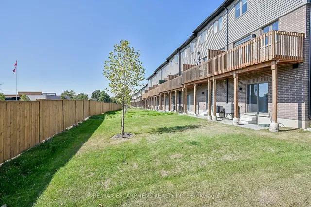 Additional property image - 61 Soho St Unit 42