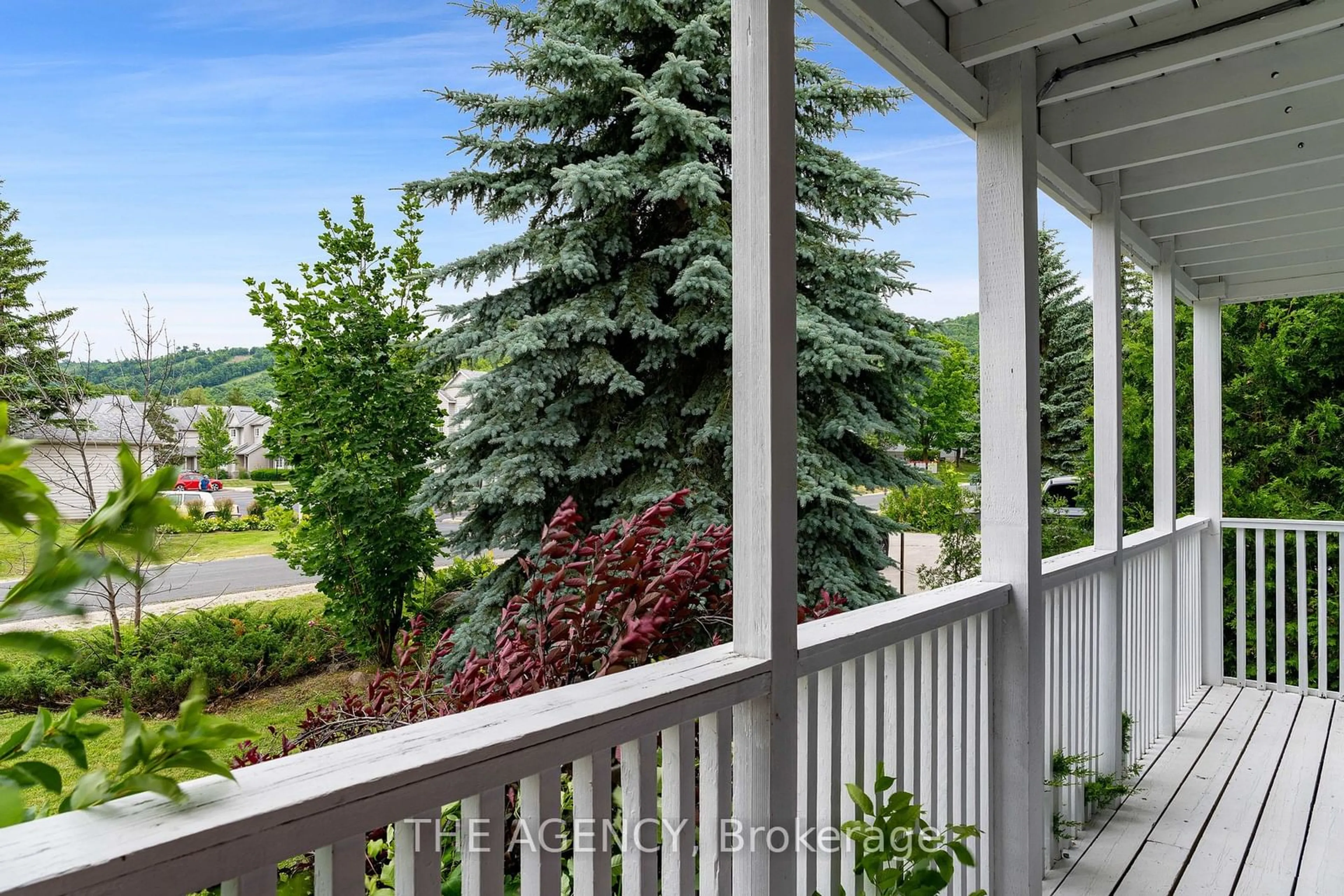 Patio, the fenced backyard for 159 Settlers Way, Blue Mountains Ontario L9Y 0L5