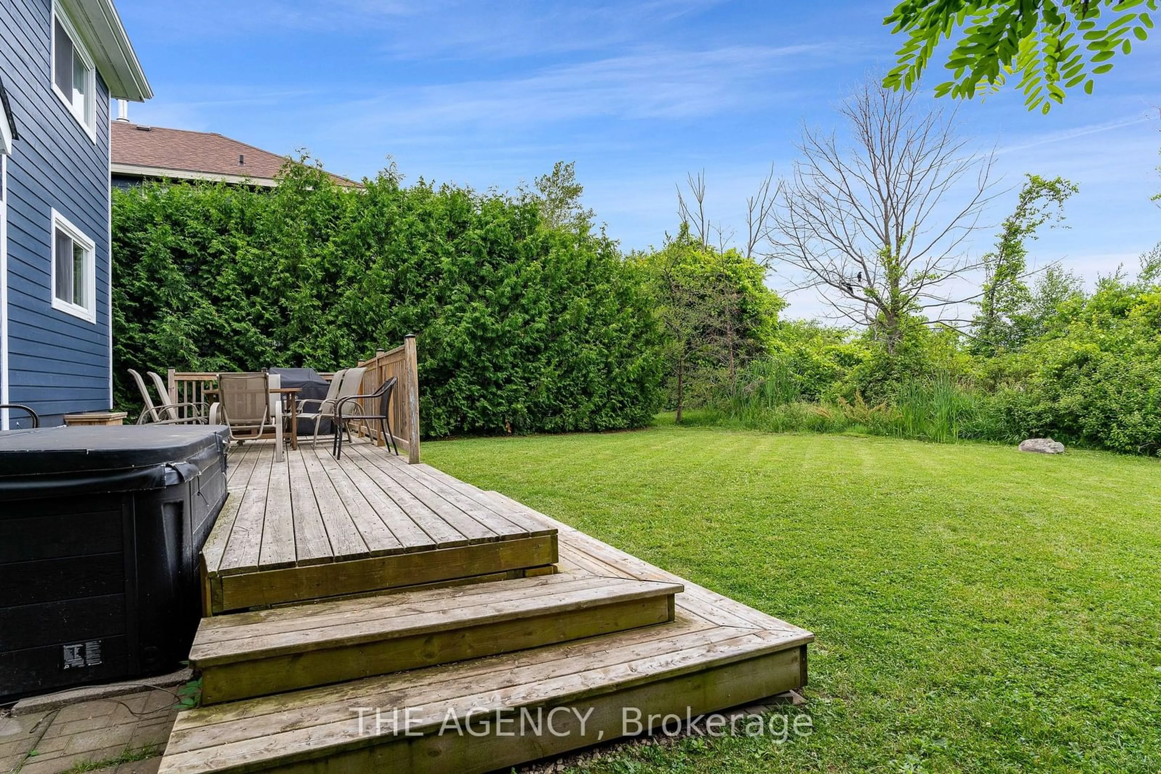 Patio, the fenced backyard for 159 Settlers Way, Blue Mountains Ontario L9Y 0L5