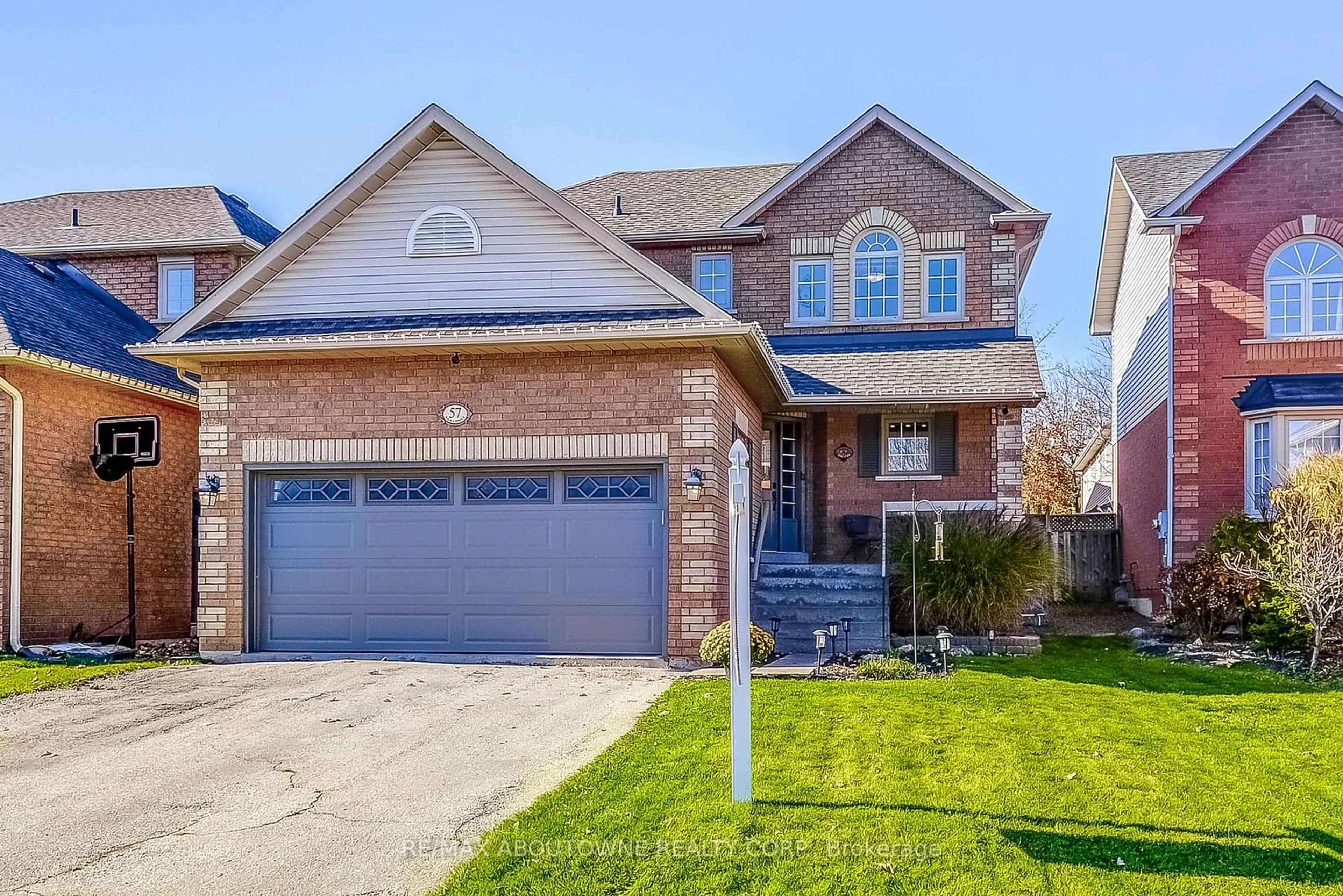 Frontside or backside of a home, the street view for 57 Niska Dr, Hamilton Ontario L0R 2H3