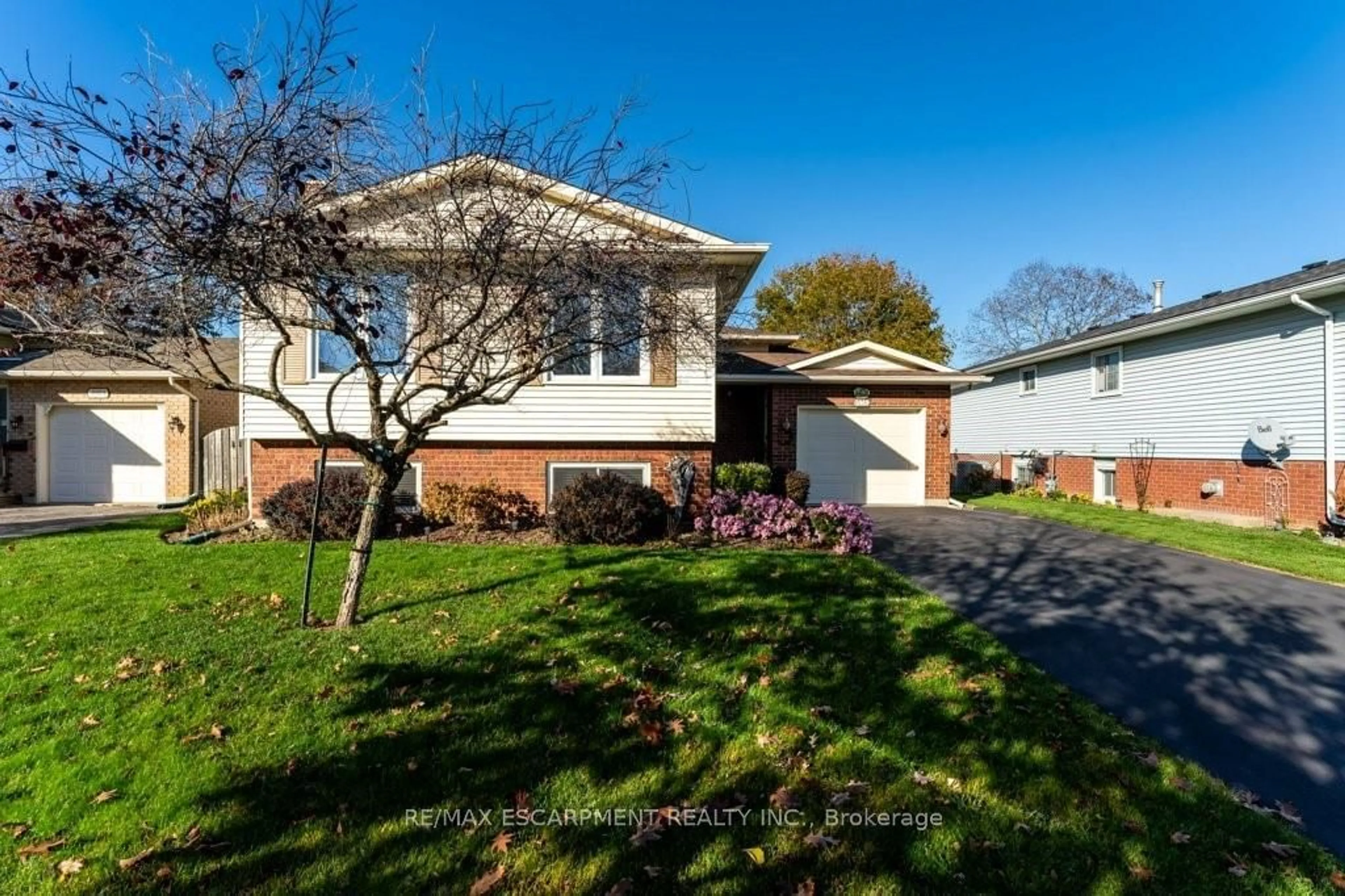 Frontside or backside of a home, cottage for 3949 Vineyard Cres, Lincoln Ontario L0R 2C0