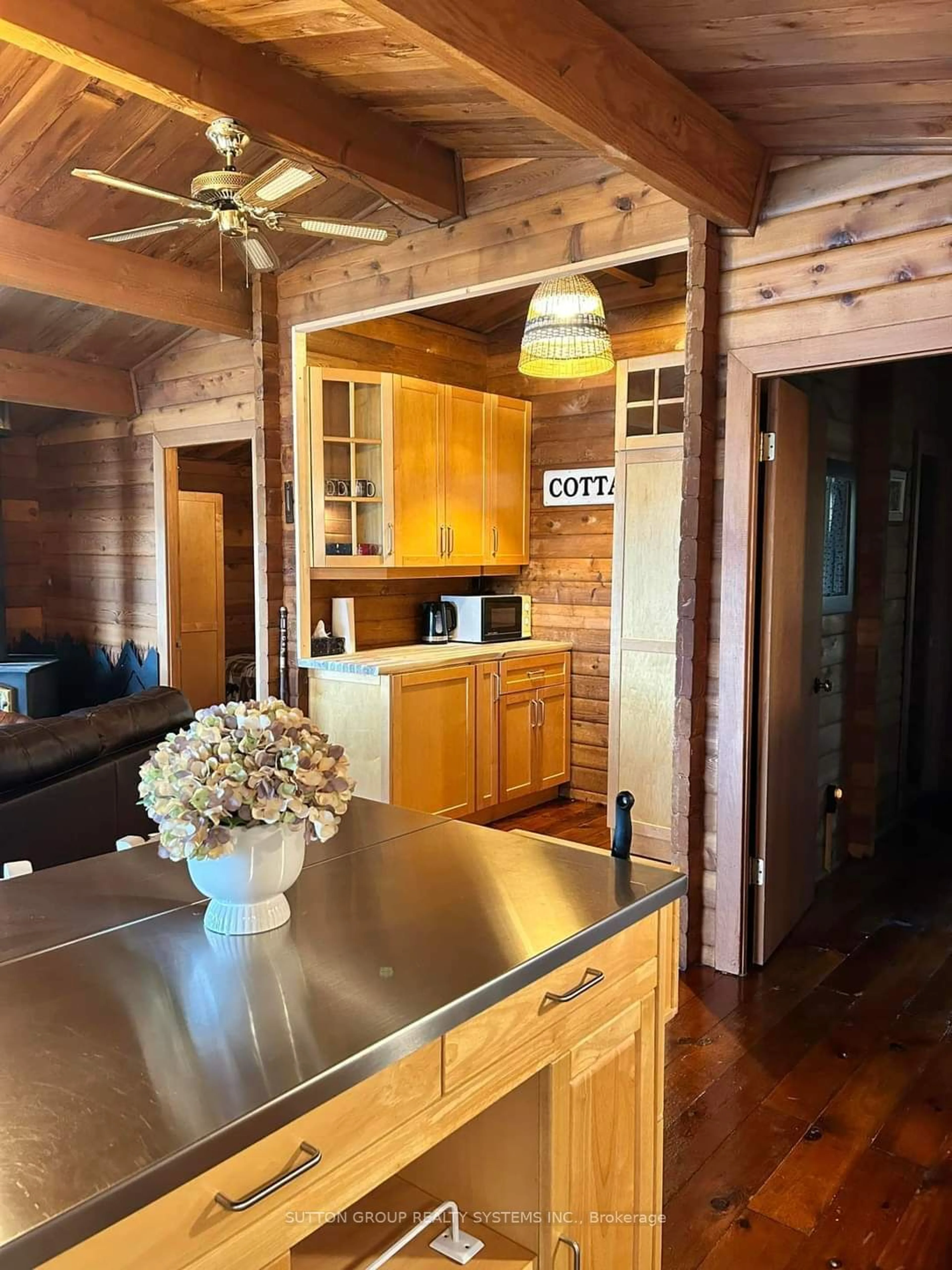 Rustic kitchen, wood floors, cottage for 397 Healey Lake Water, The Archipelago Ontario P0T 1E0