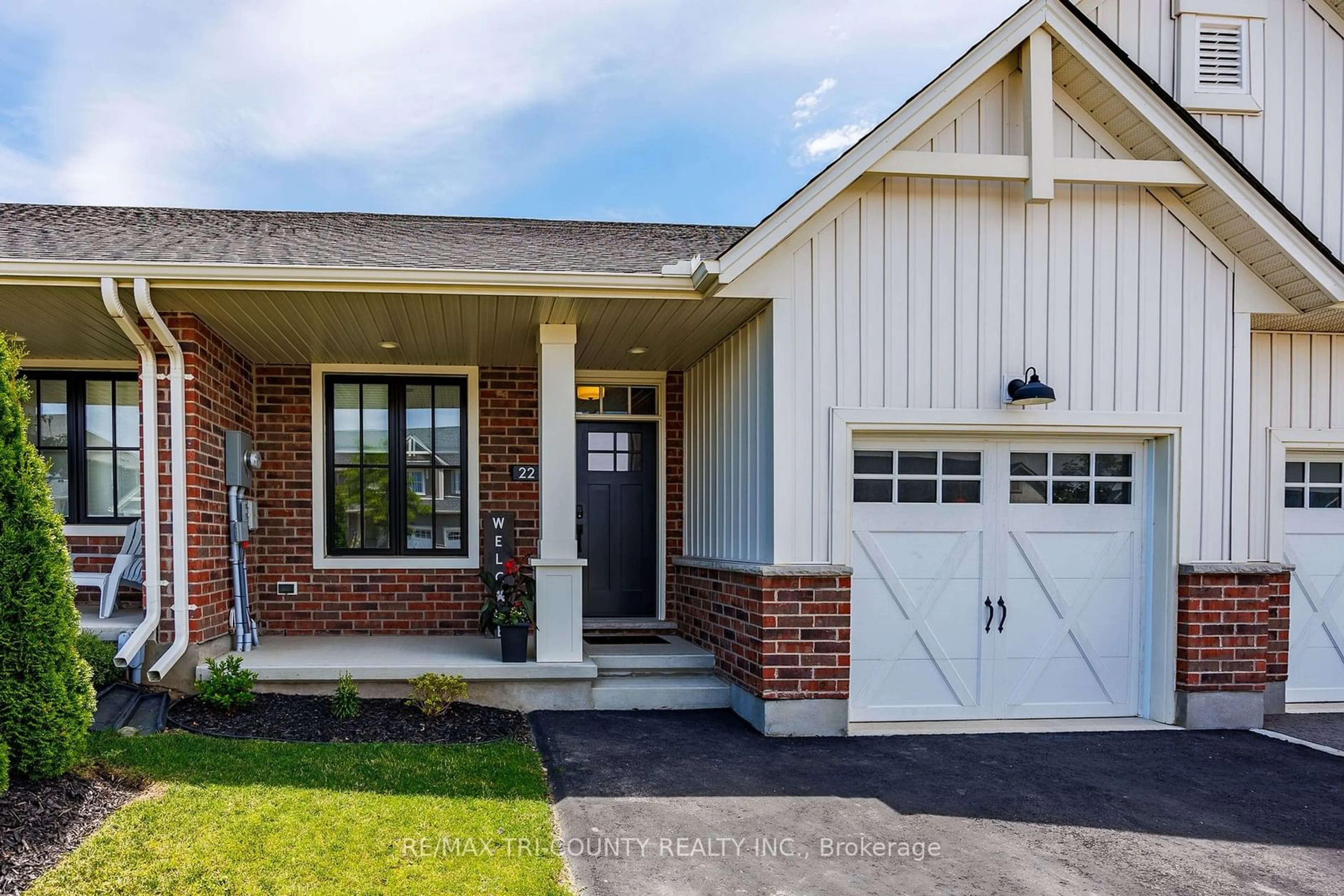 Frontside or backside of a home, cottage for 22 Cortland Terr, St. Thomas Ontario N5R 0J7