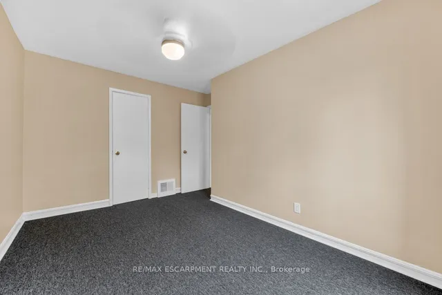 Additional property image - 34 SUMACH St